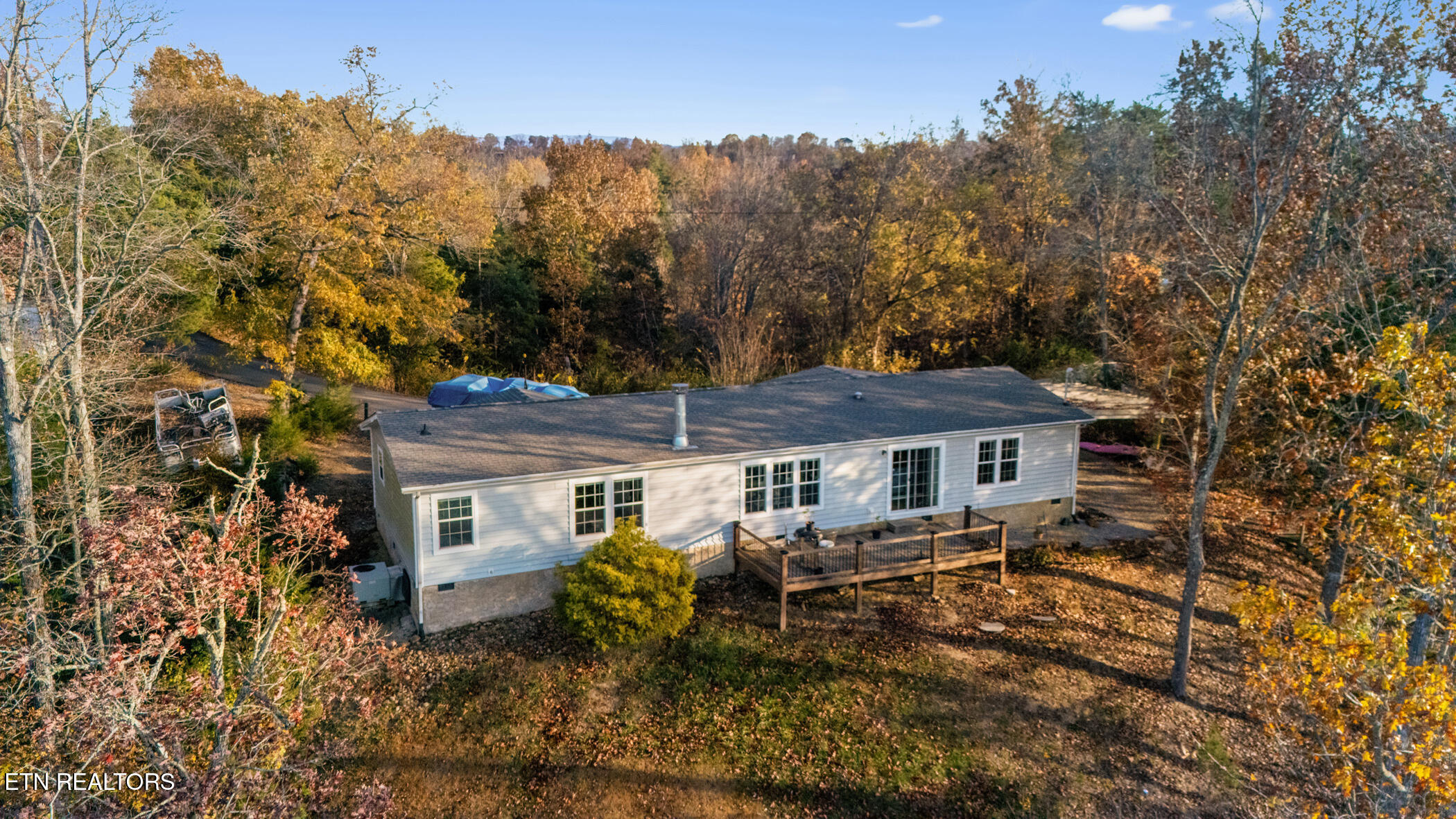 1594 Kinder Lane Property Photo 5