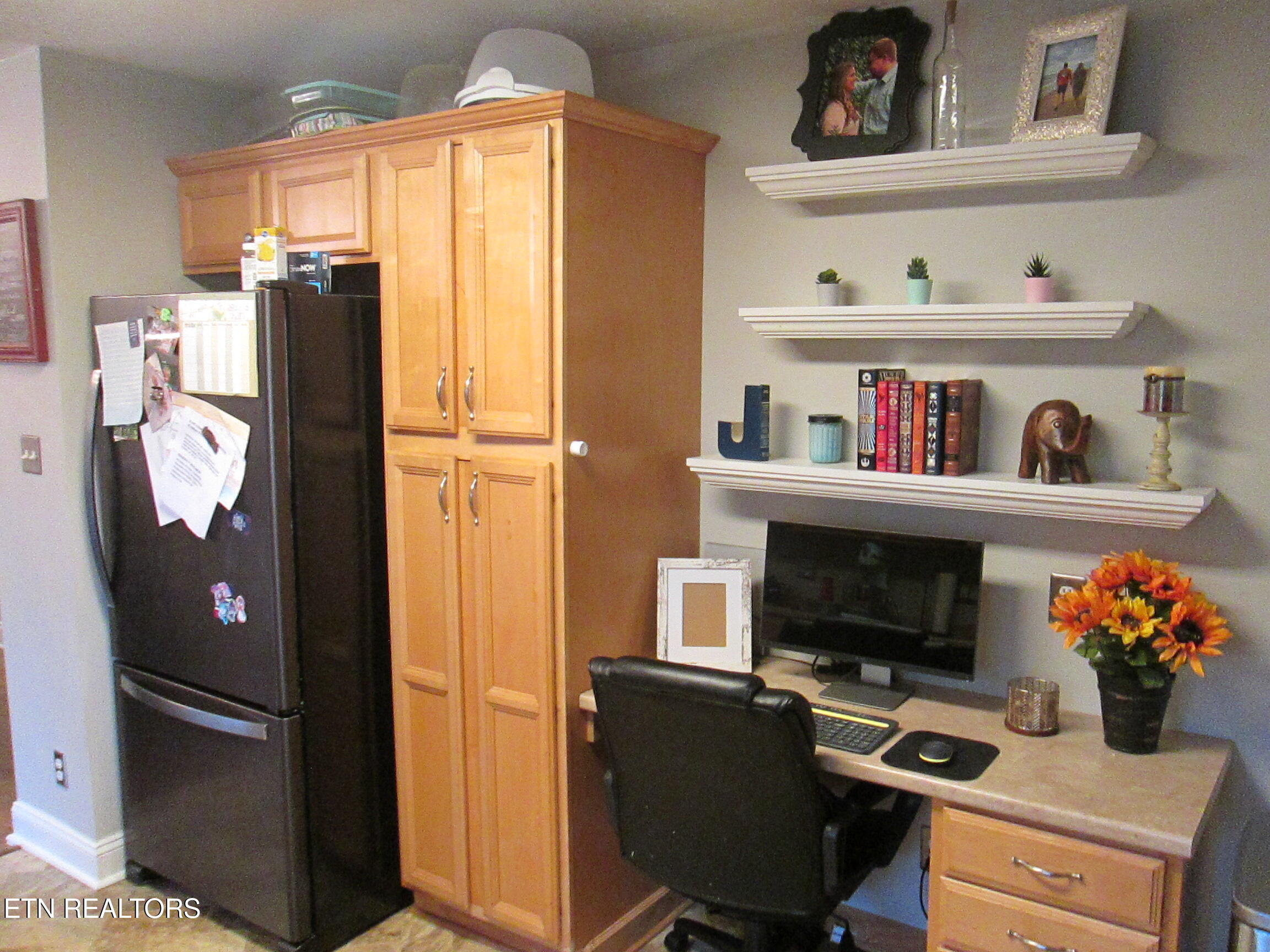 2308 Yorkcrest Drive Property Photo 17