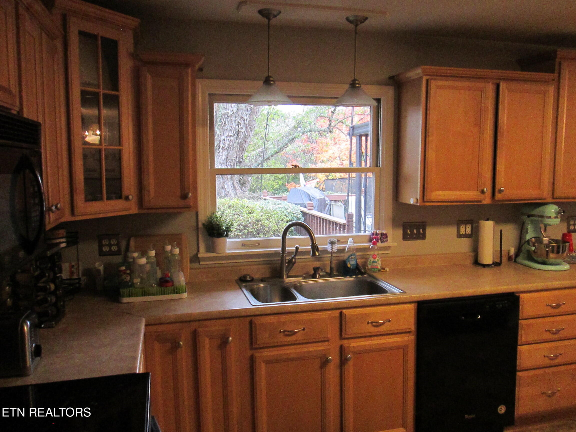 2308 Yorkcrest Drive Property Photo 19