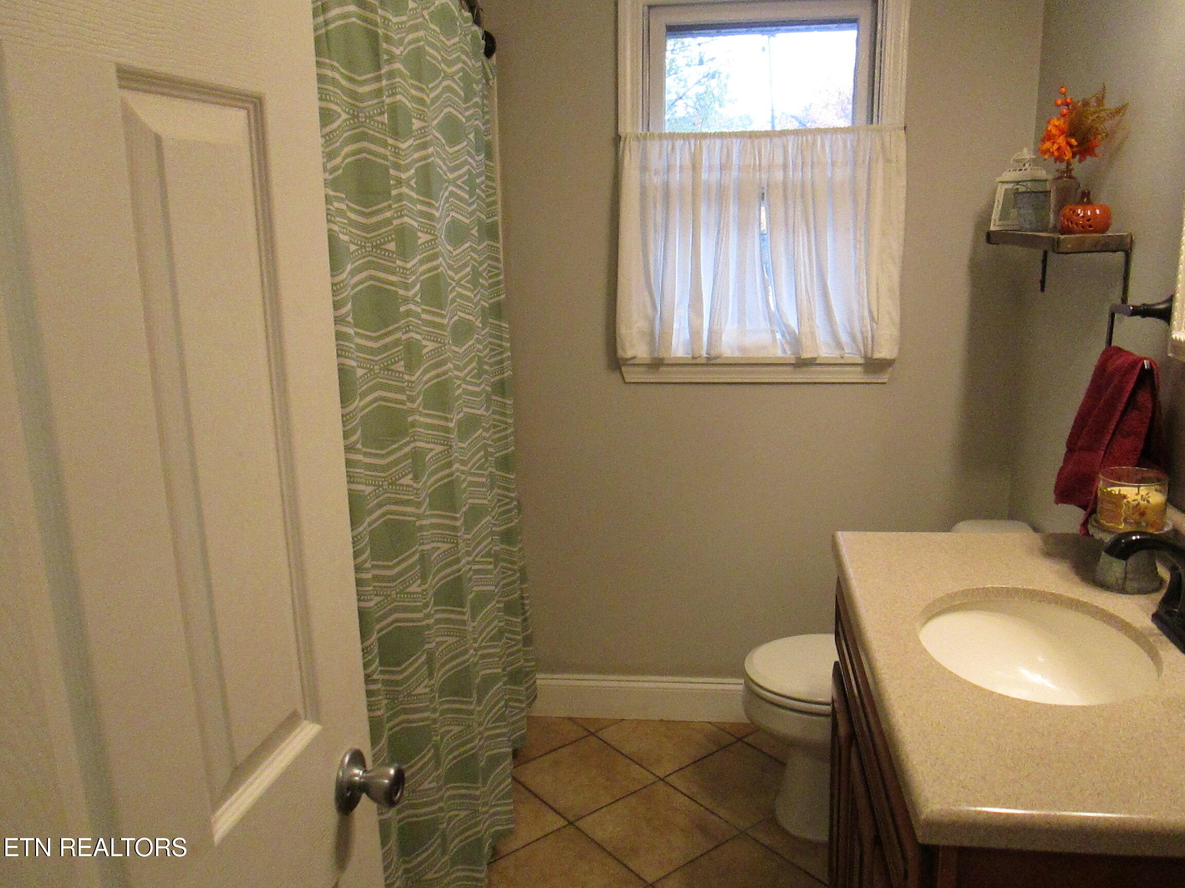 2308 Yorkcrest Drive Property Photo 21