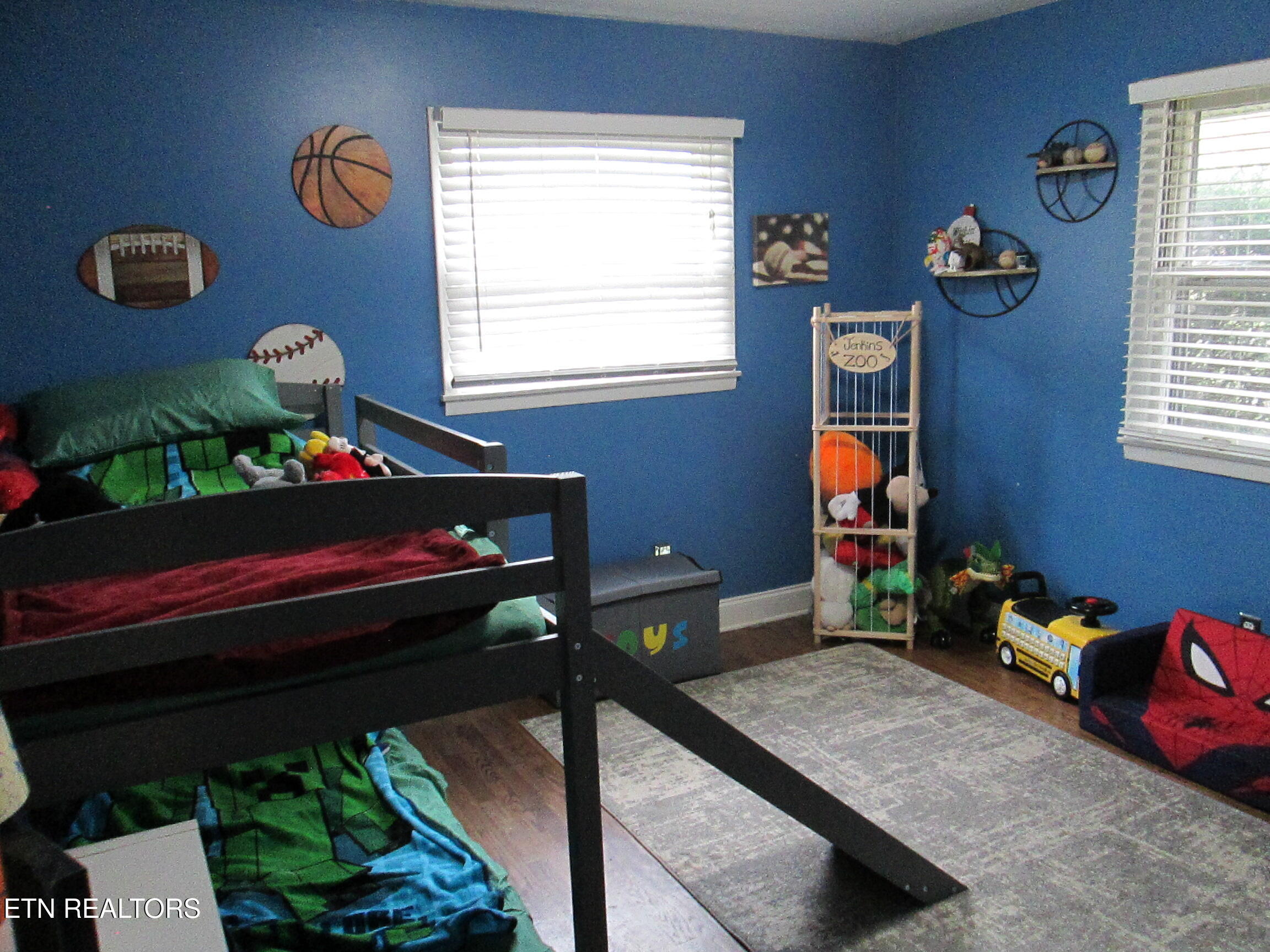 2308 Yorkcrest Drive Property Photo 25