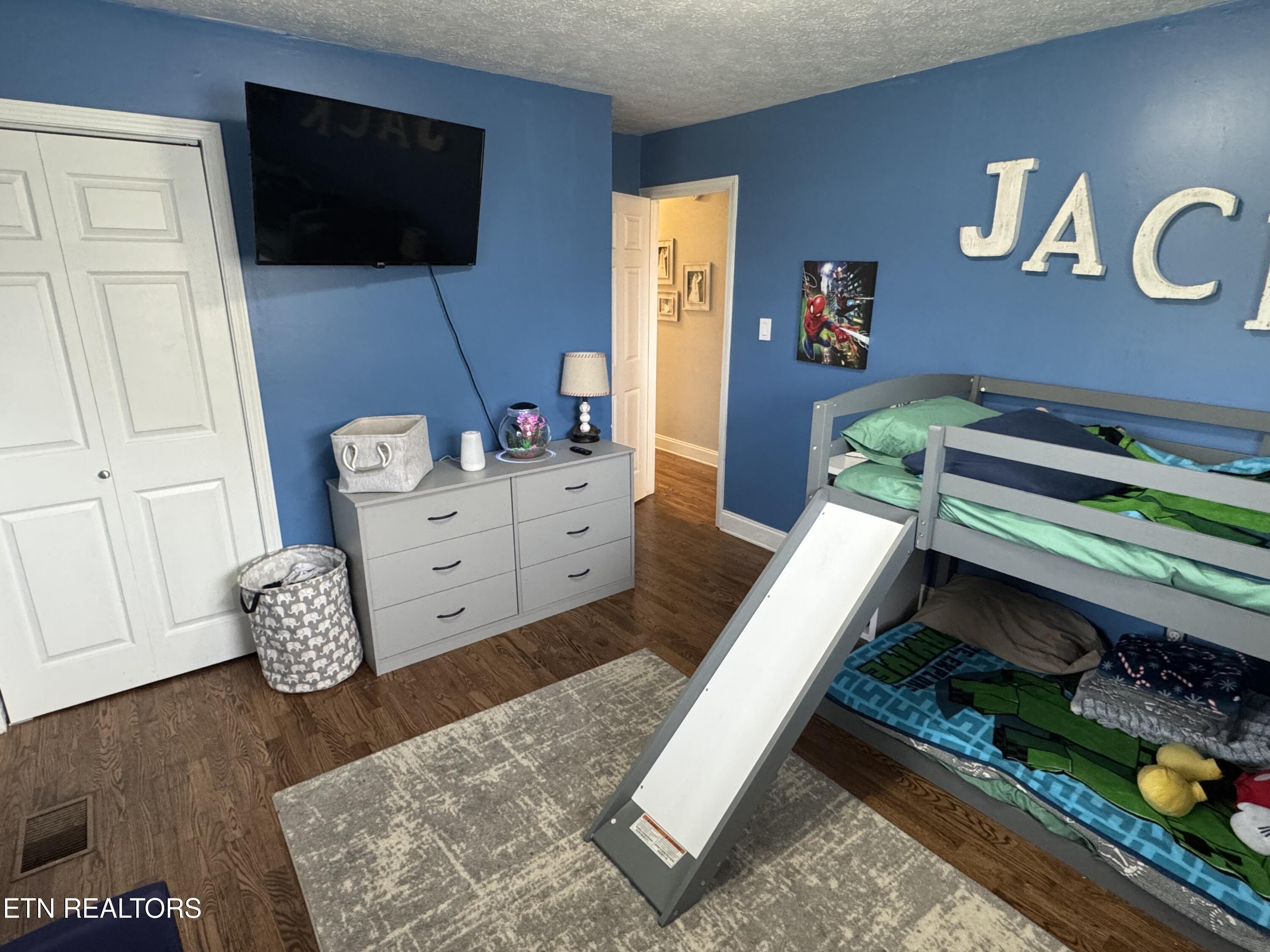 2308 Yorkcrest Drive Property Photo 28