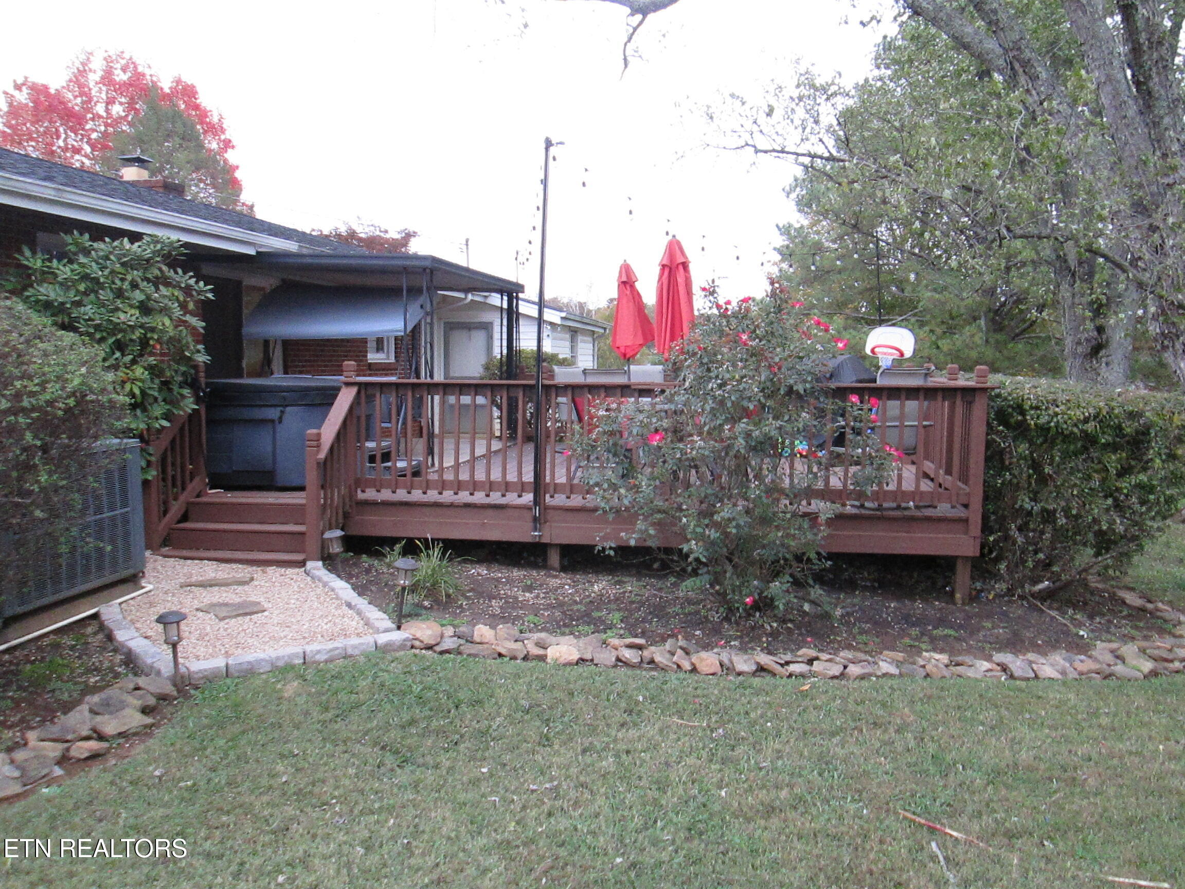 2308 Yorkcrest Drive Property Photo 38