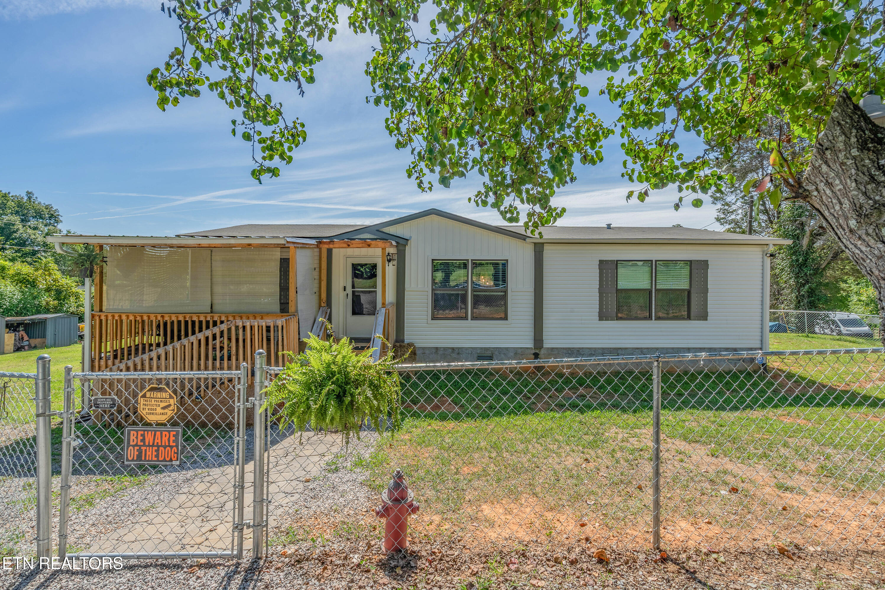 8539 Old Jacksboro Rd Property Photo 1