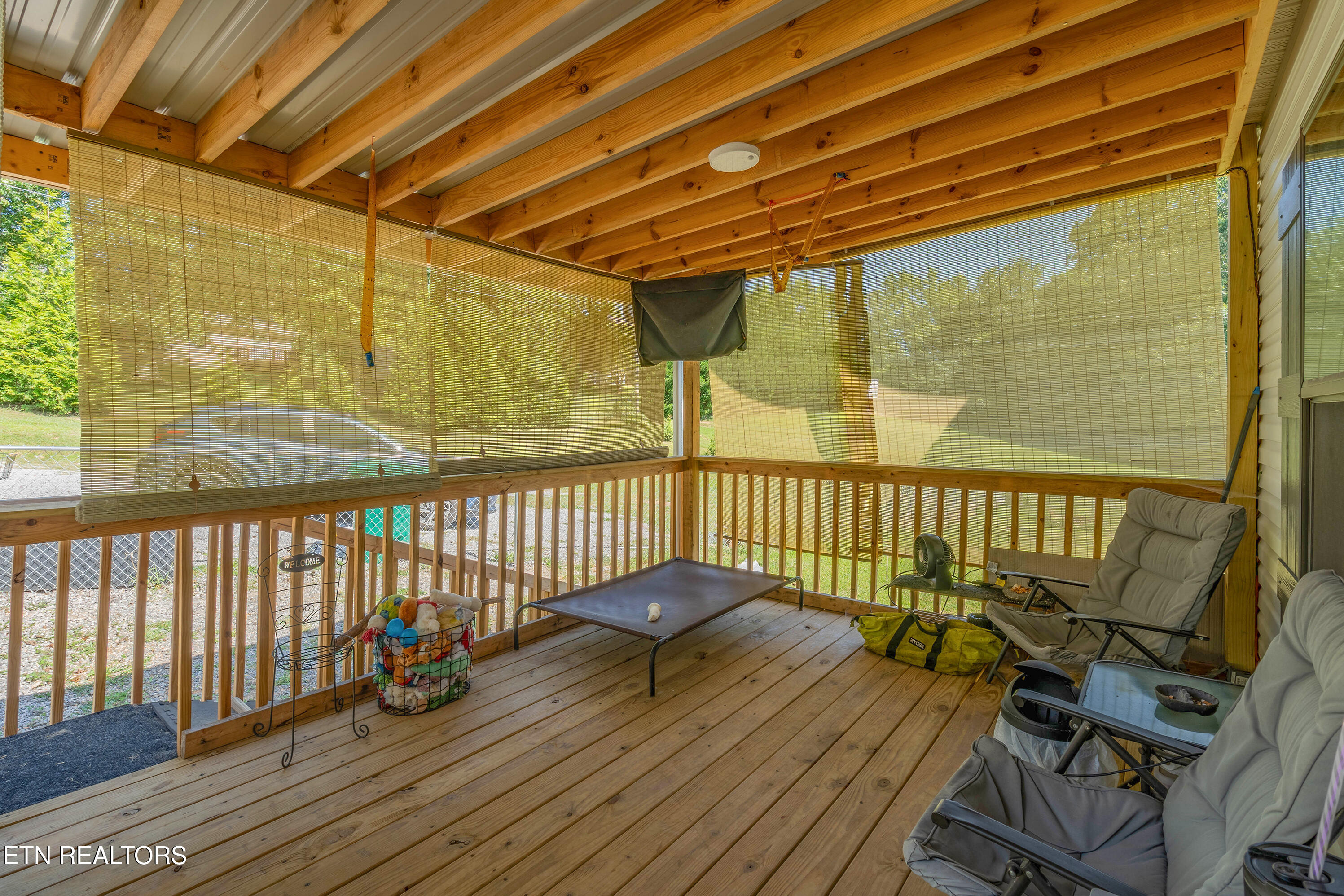 8539 Old Jacksboro Rd Property Photo 3