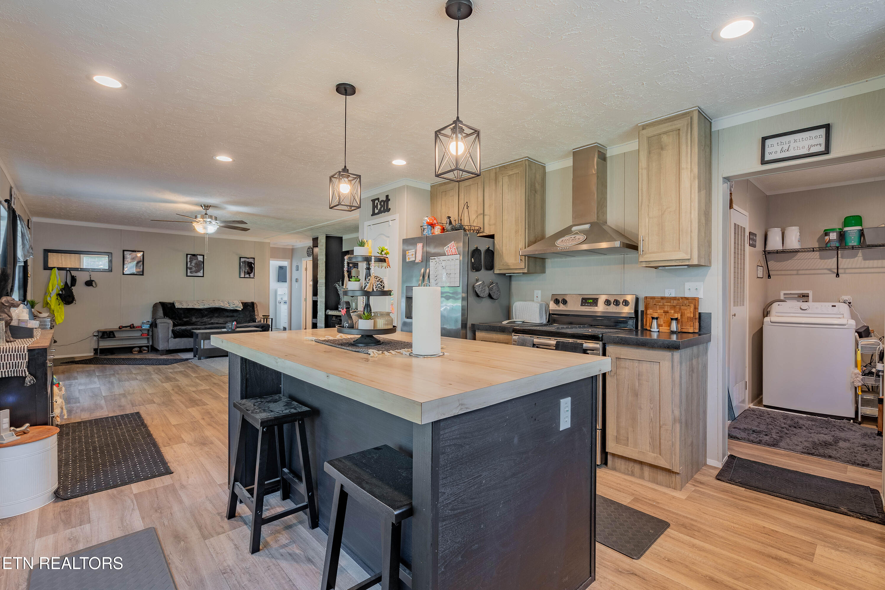 8539 Old Jacksboro Rd Property Photo 7