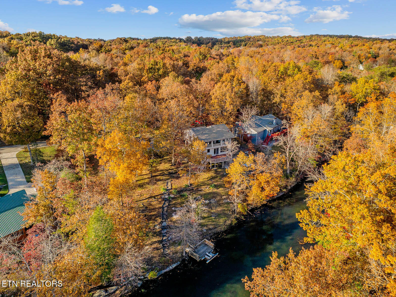 161 Ivy Brook Ln Property Photo 12