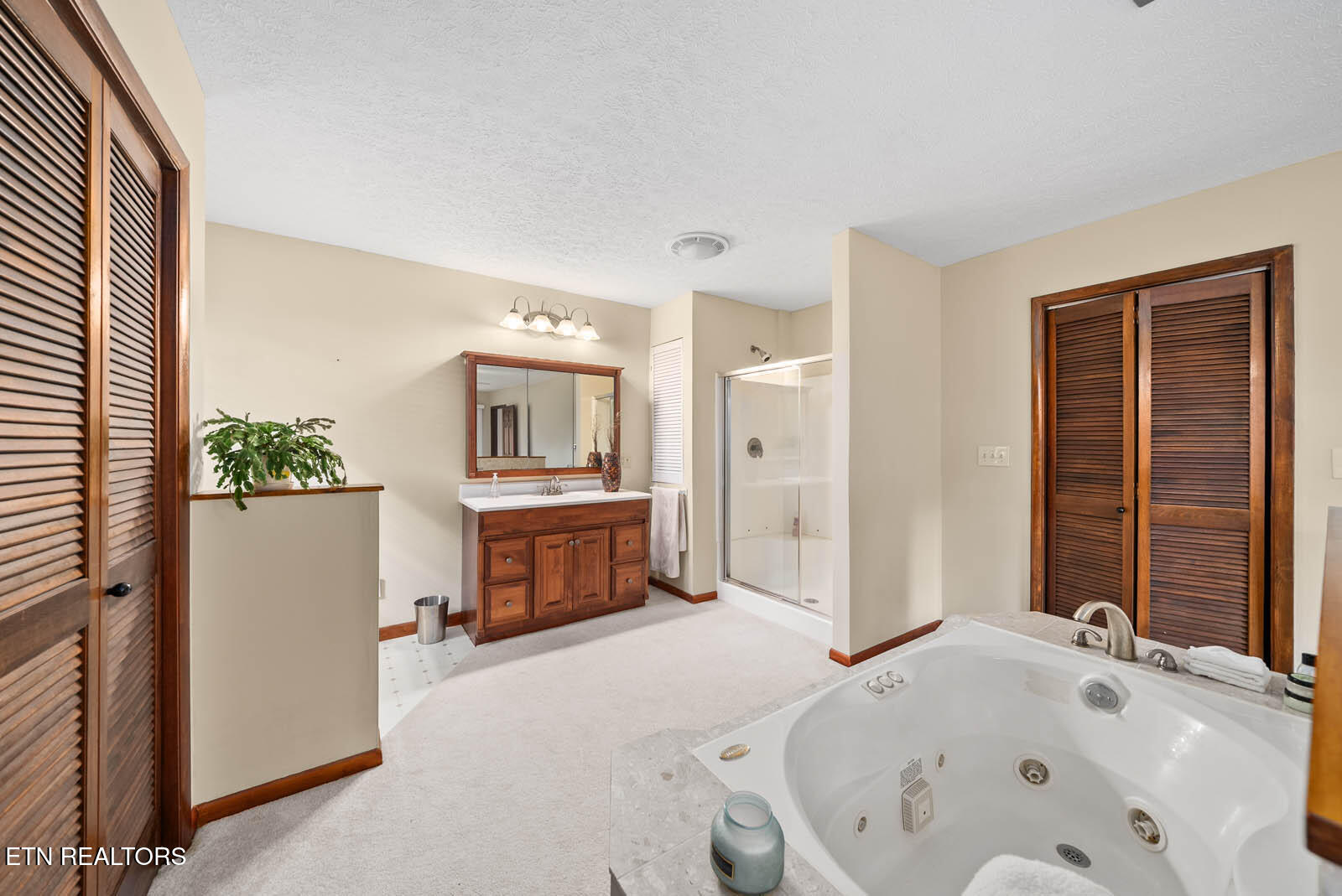 161 Ivy Brook Ln Property Photo 36