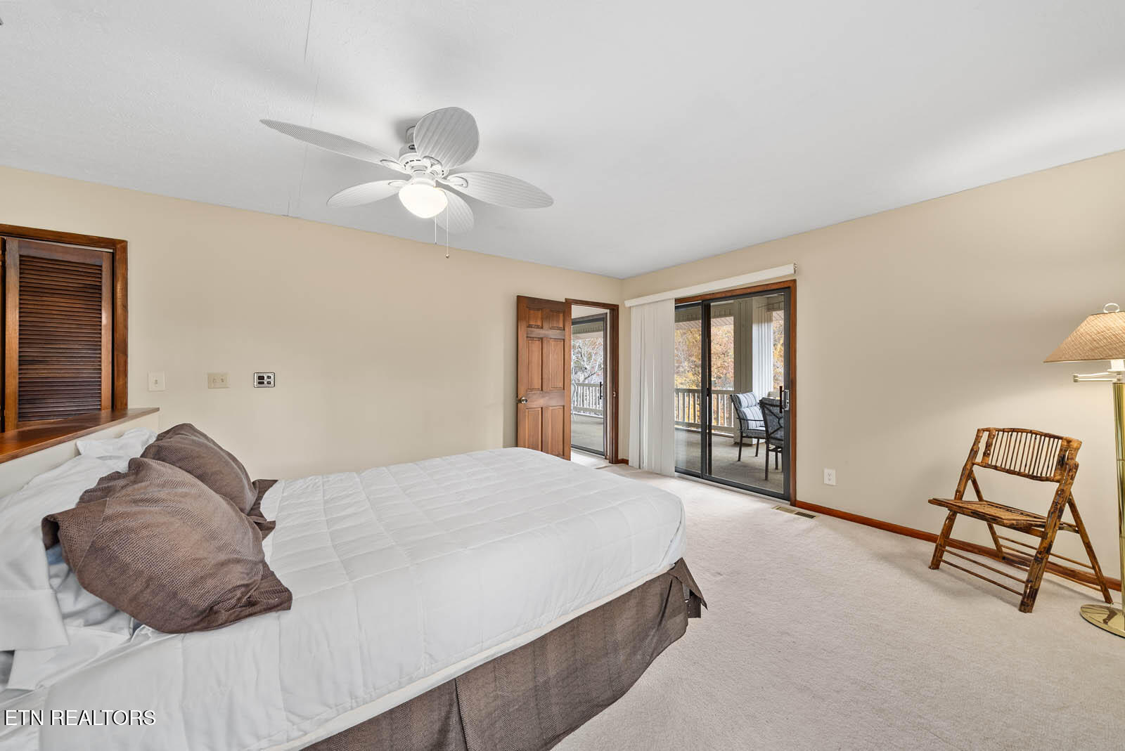 161 Ivy Brook Ln Property Photo 37