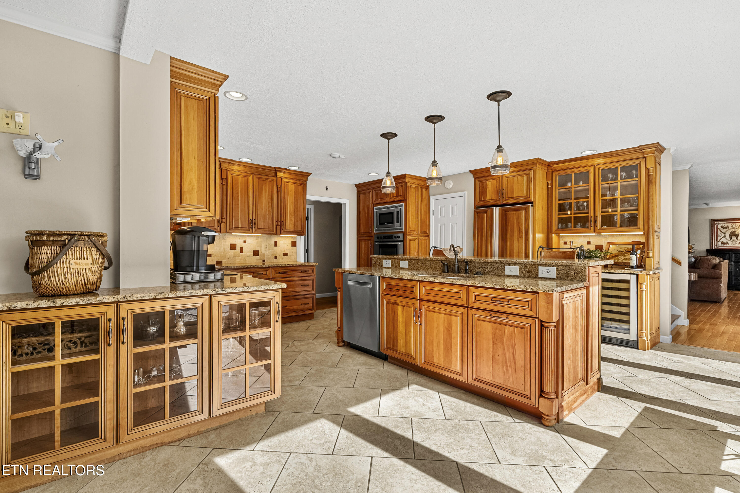 307 Triplett Lane Property Photo 17