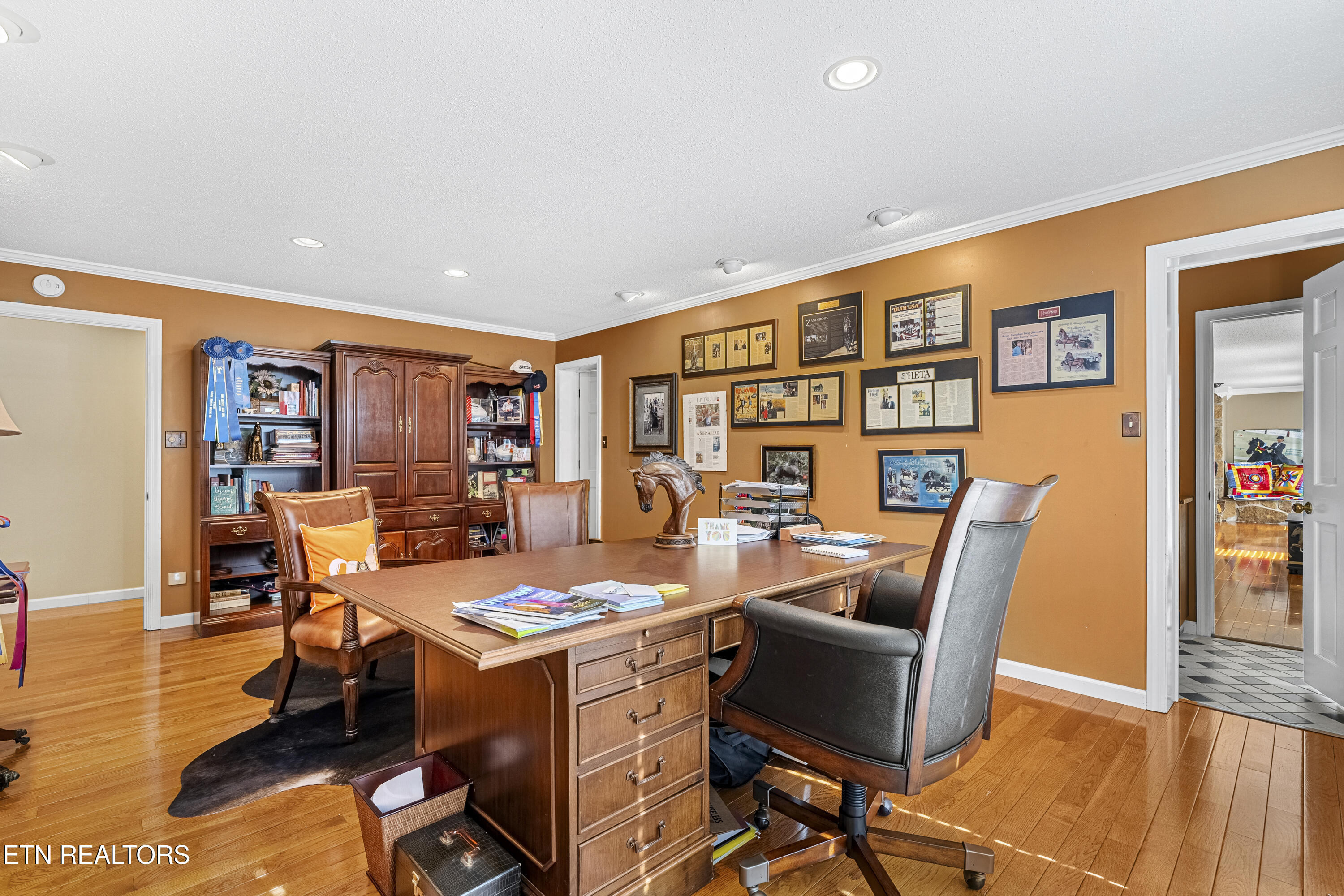 307 Triplett Lane Property Photo 32