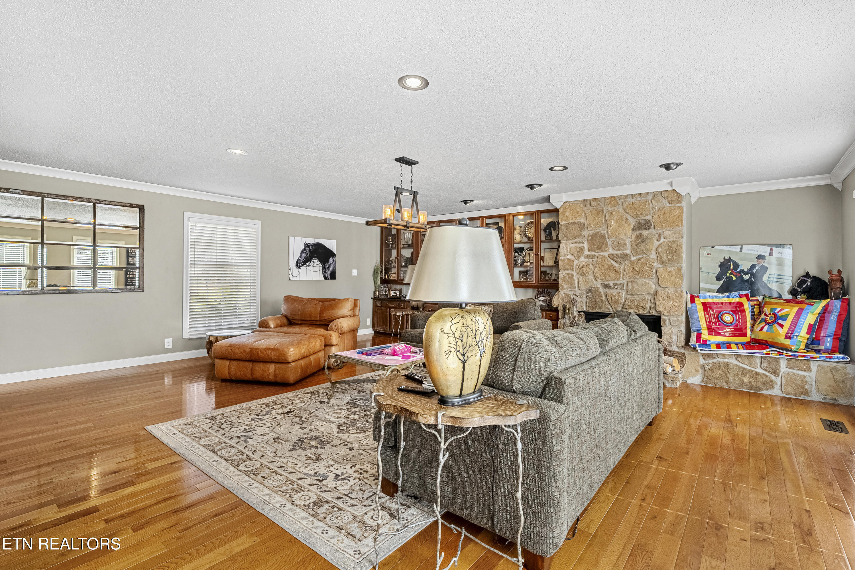 307 Triplett Lane Property Photo 35