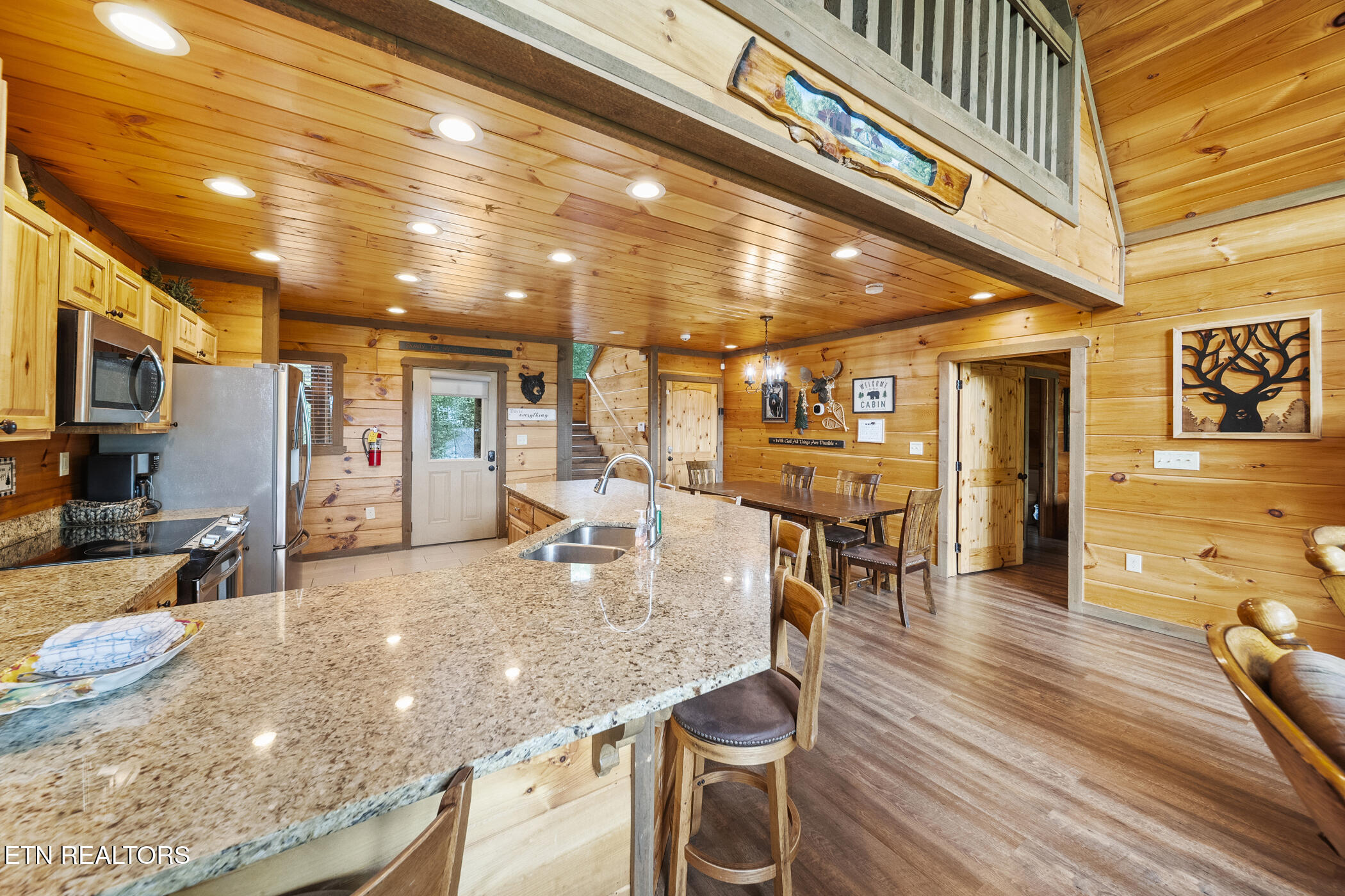 2631 Sawmill Branch Drive Property Photo 7