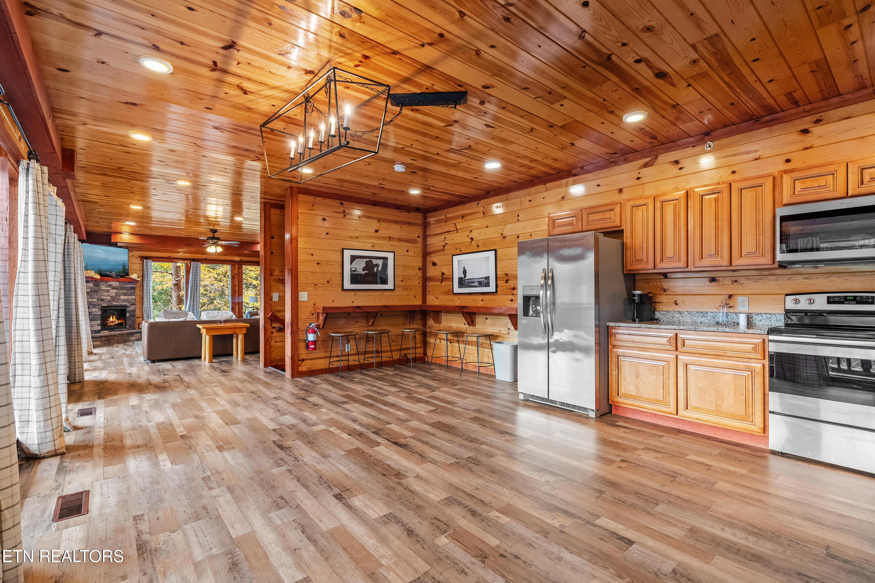 1530 Turkey Valley Lane Property Photo 5