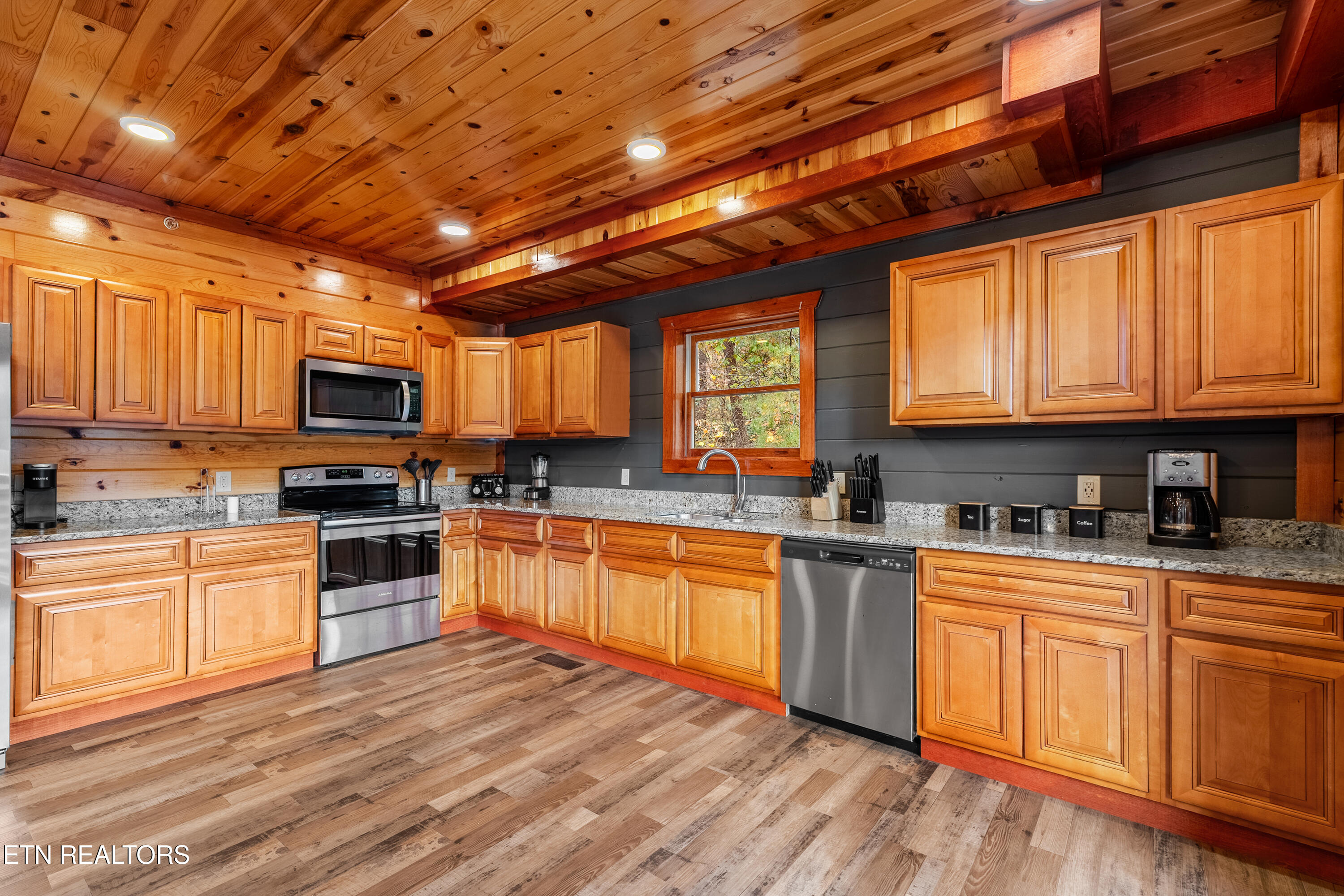 1530 Turkey Valley Lane Property Photo 6