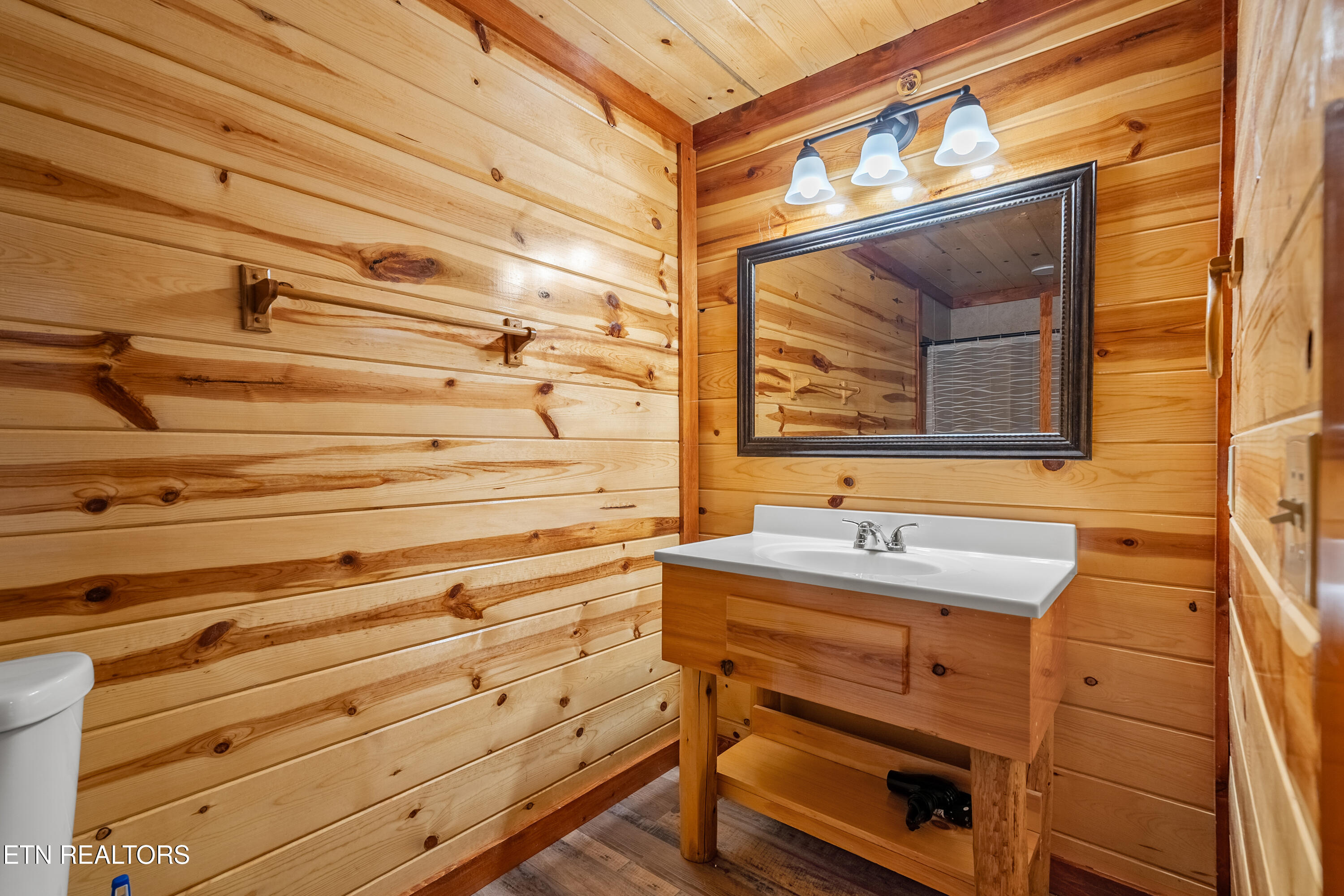 1530 Turkey Valley Lane Property Photo 17