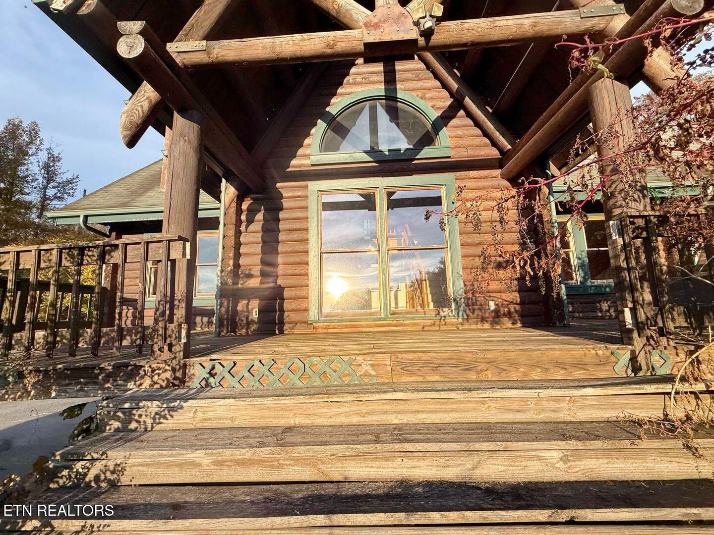 799 Glass House Rd Property Photo 5