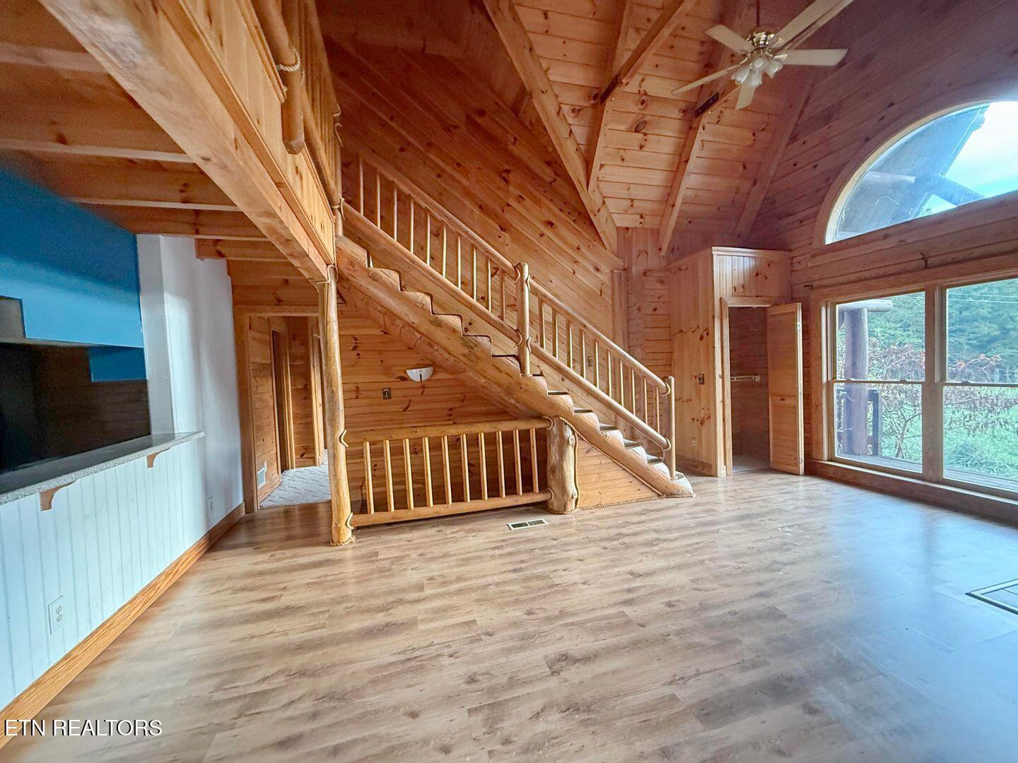 799 Glass House Rd Property Photo 11