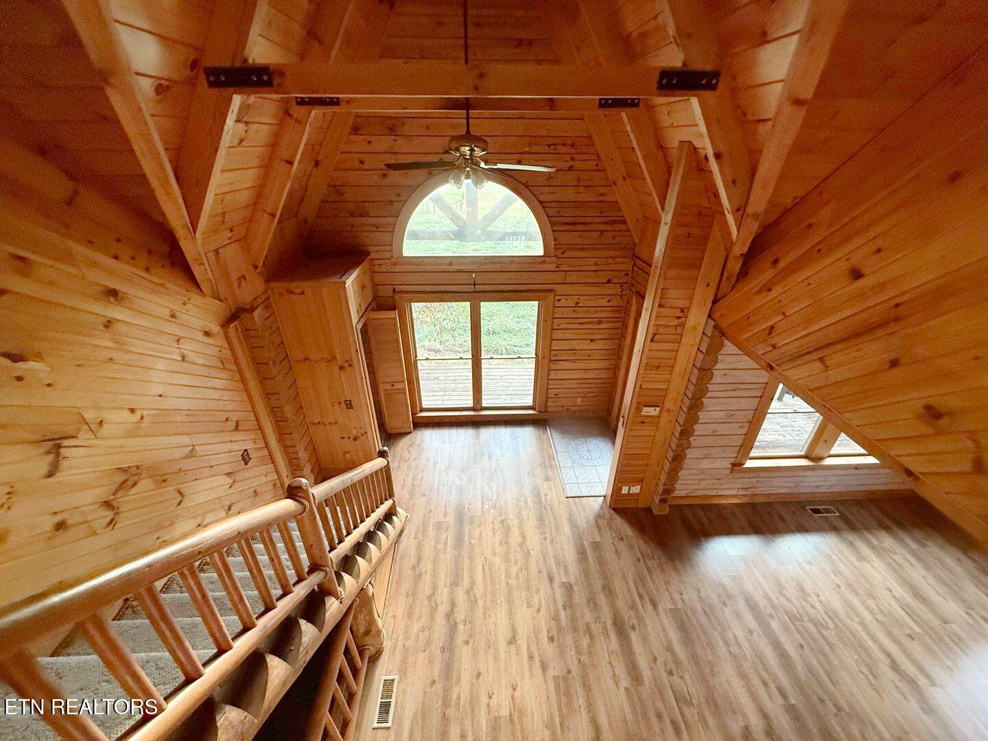 799 Glass House Rd Property Photo 12