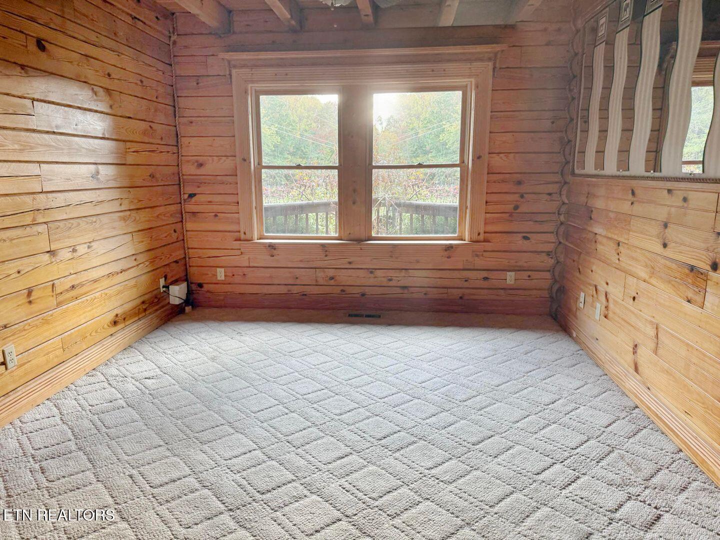 799 Glass House Rd Property Photo 22