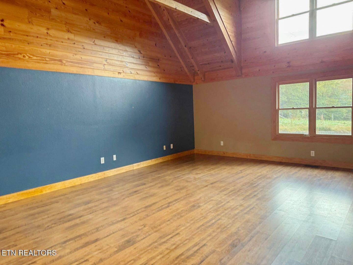 799 Glass House Rd Property Photo 27