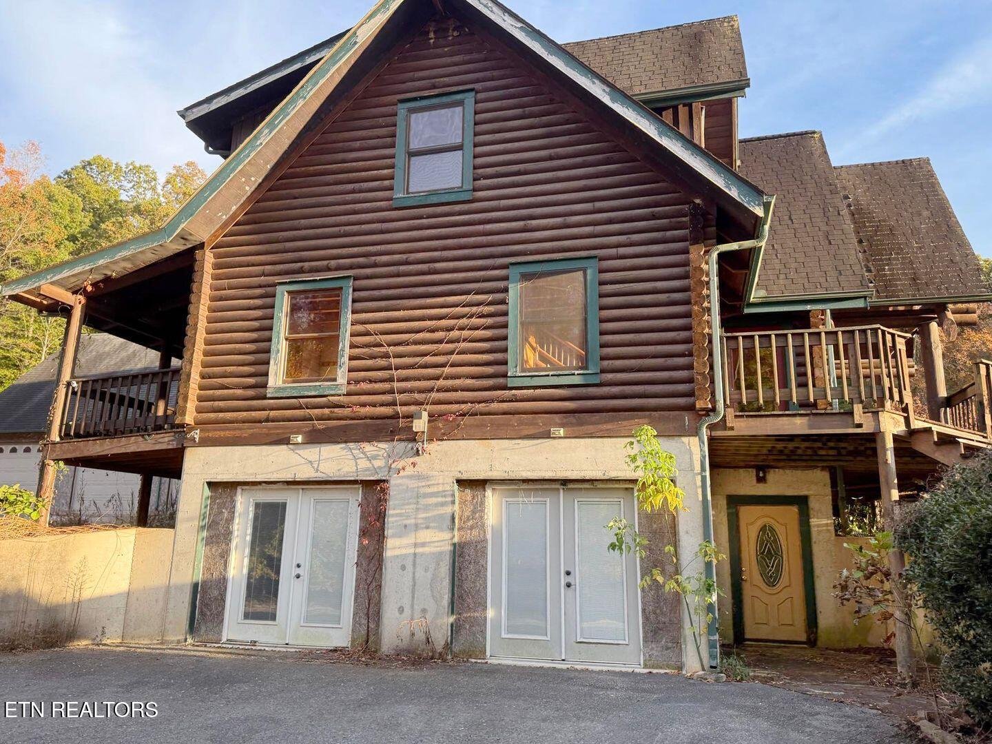 799 Glass House Rd Property Photo 43