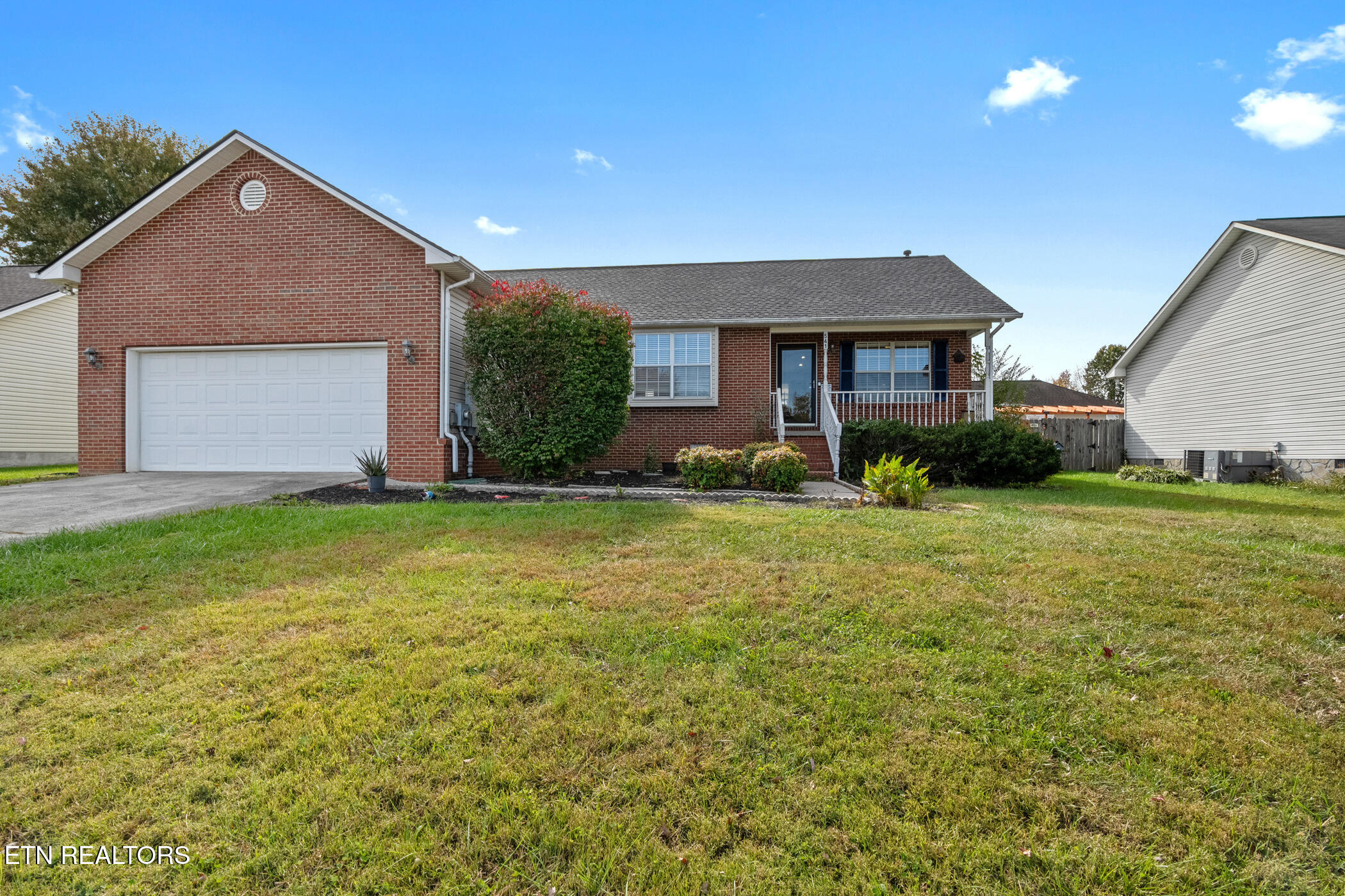 541 Pebble Creek Rd Property Photo 1