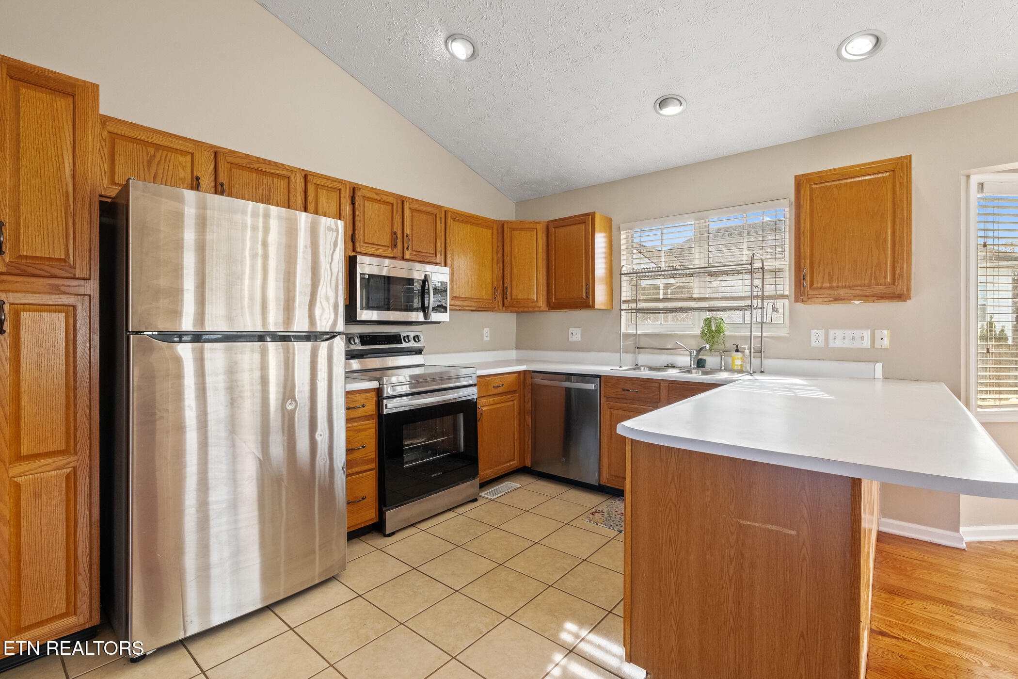 541 Pebble Creek Rd Property Photo 6