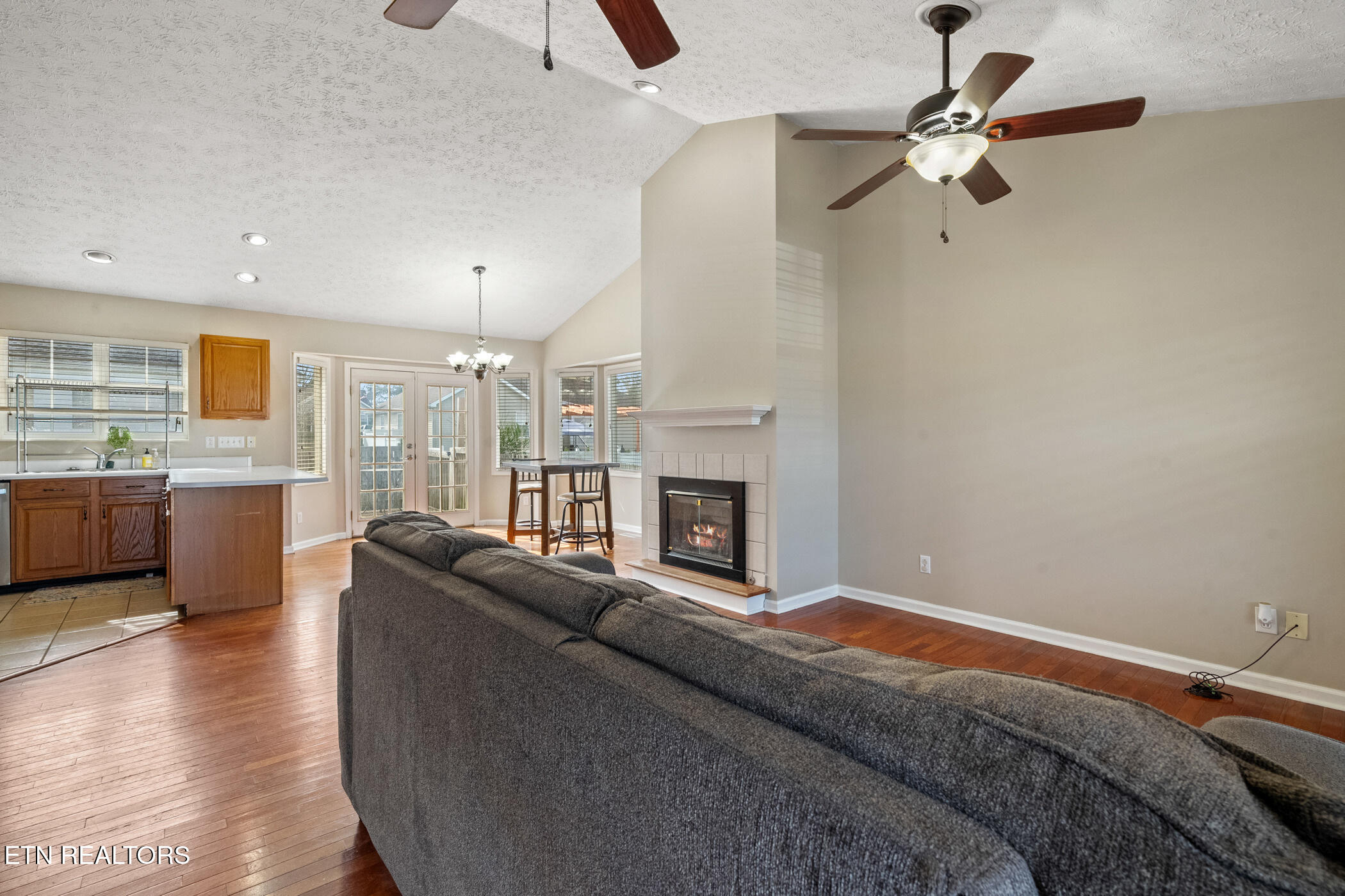 541 Pebble Creek Rd Property Photo 10