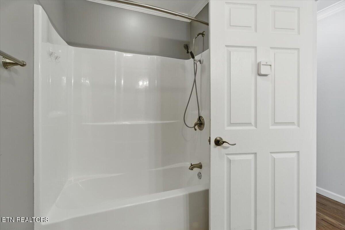 262 Cresent St Property Photo 15