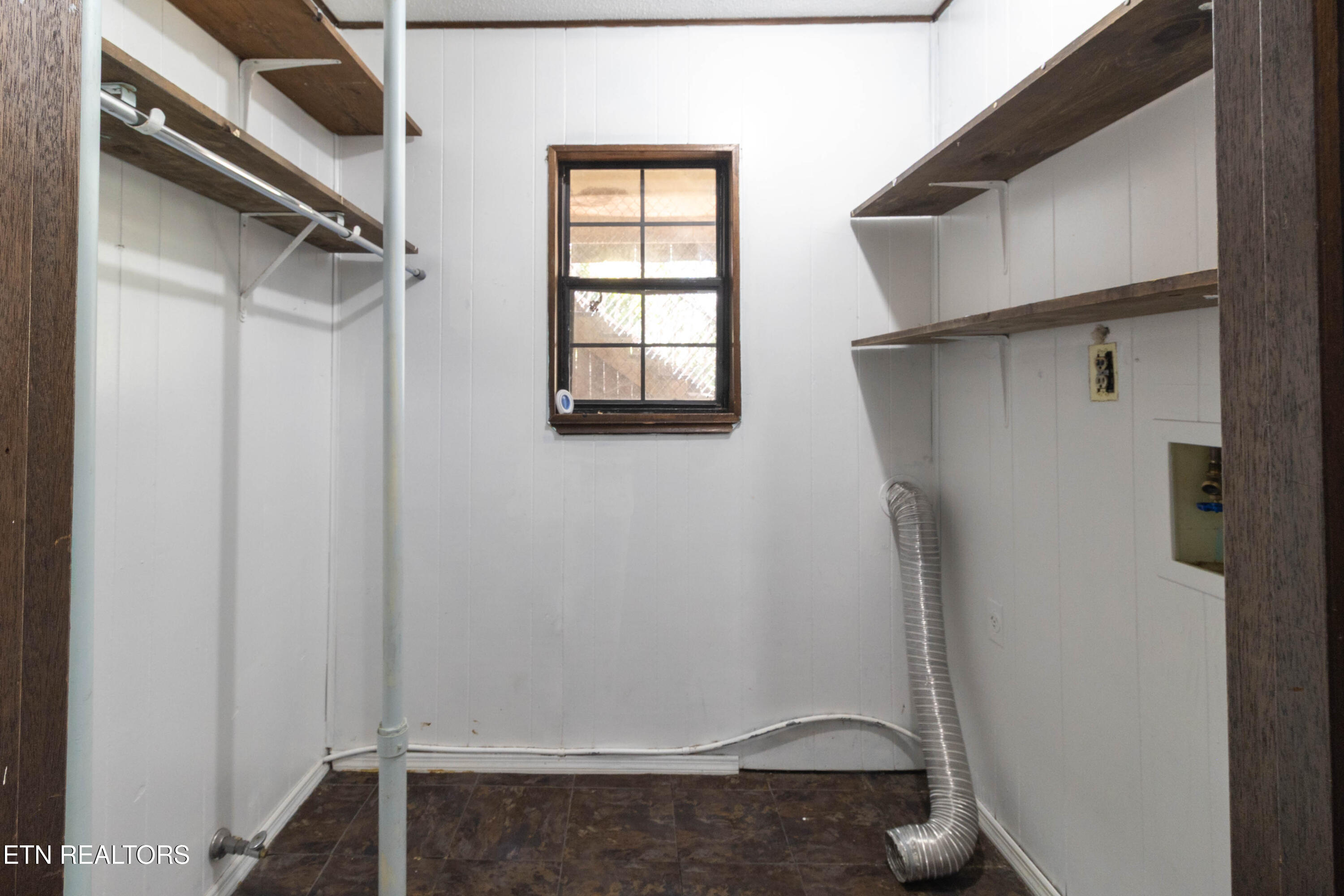 1817 Sedgewick Drive Property Photo 22