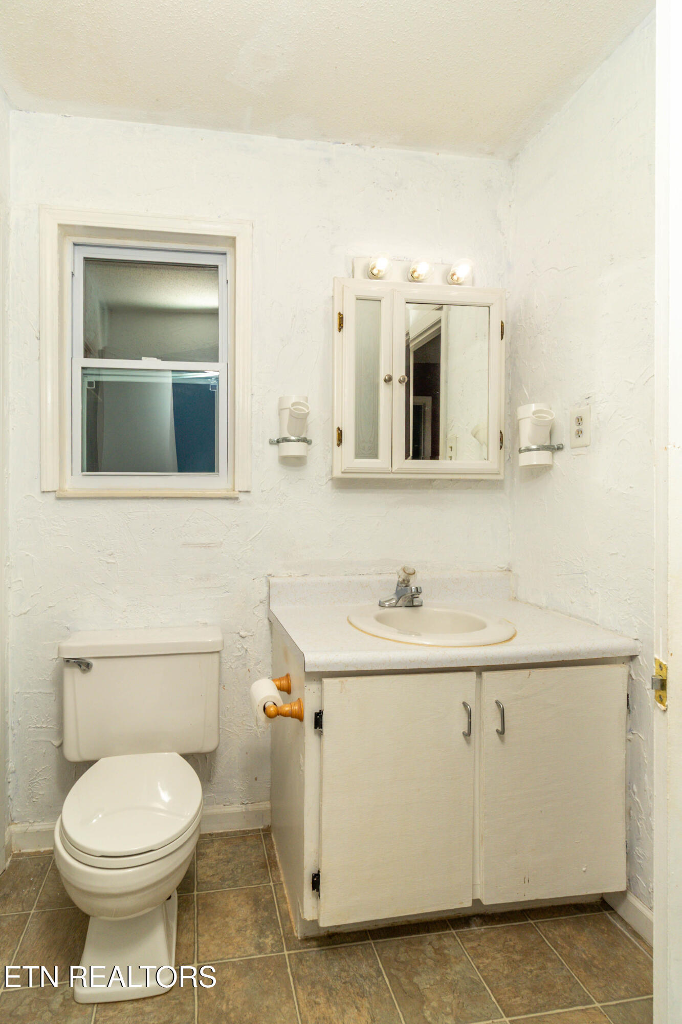 1817 Sedgewick Drive Property Photo 29