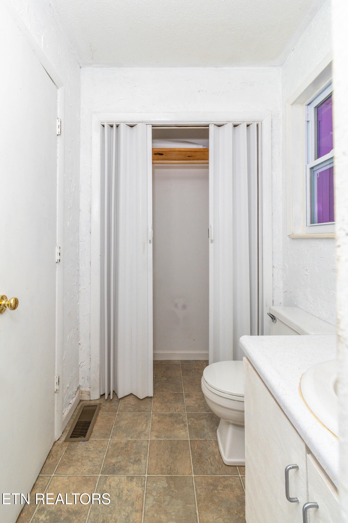 1817 Sedgewick Drive Property Photo 30