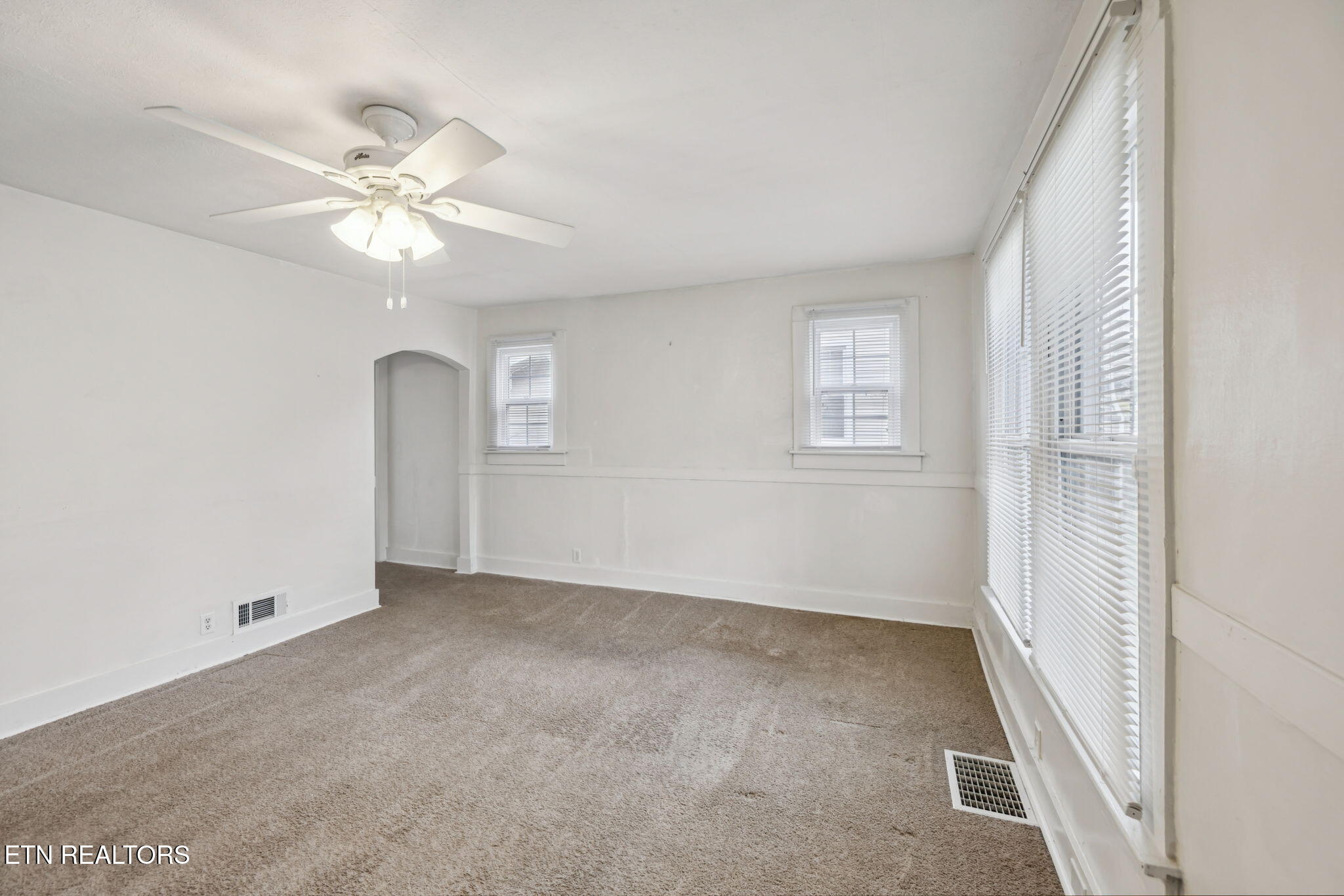 2121 Mississippi Ave Property Photo 7