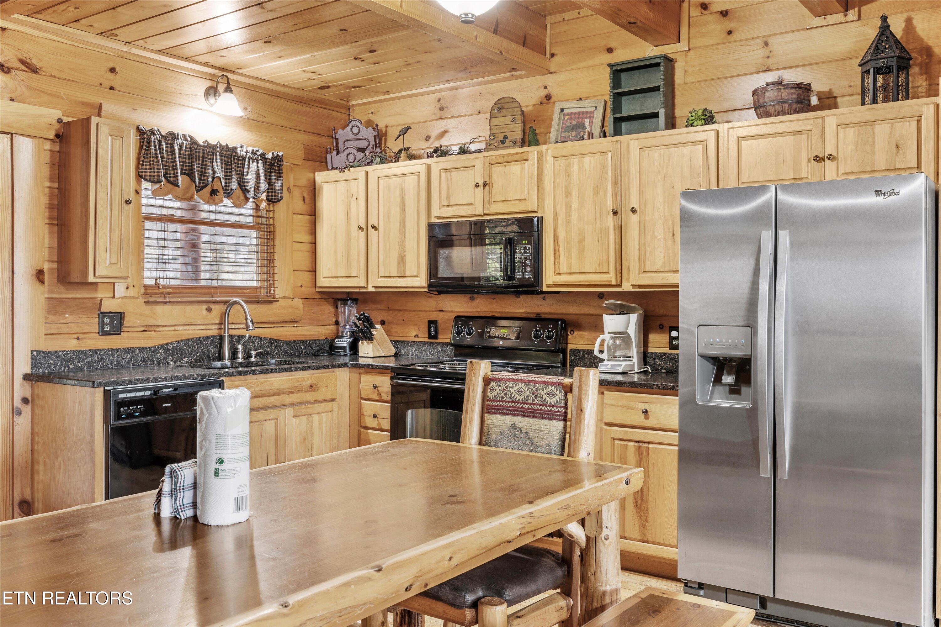 1723 High Rock Way Way Property Photo 5