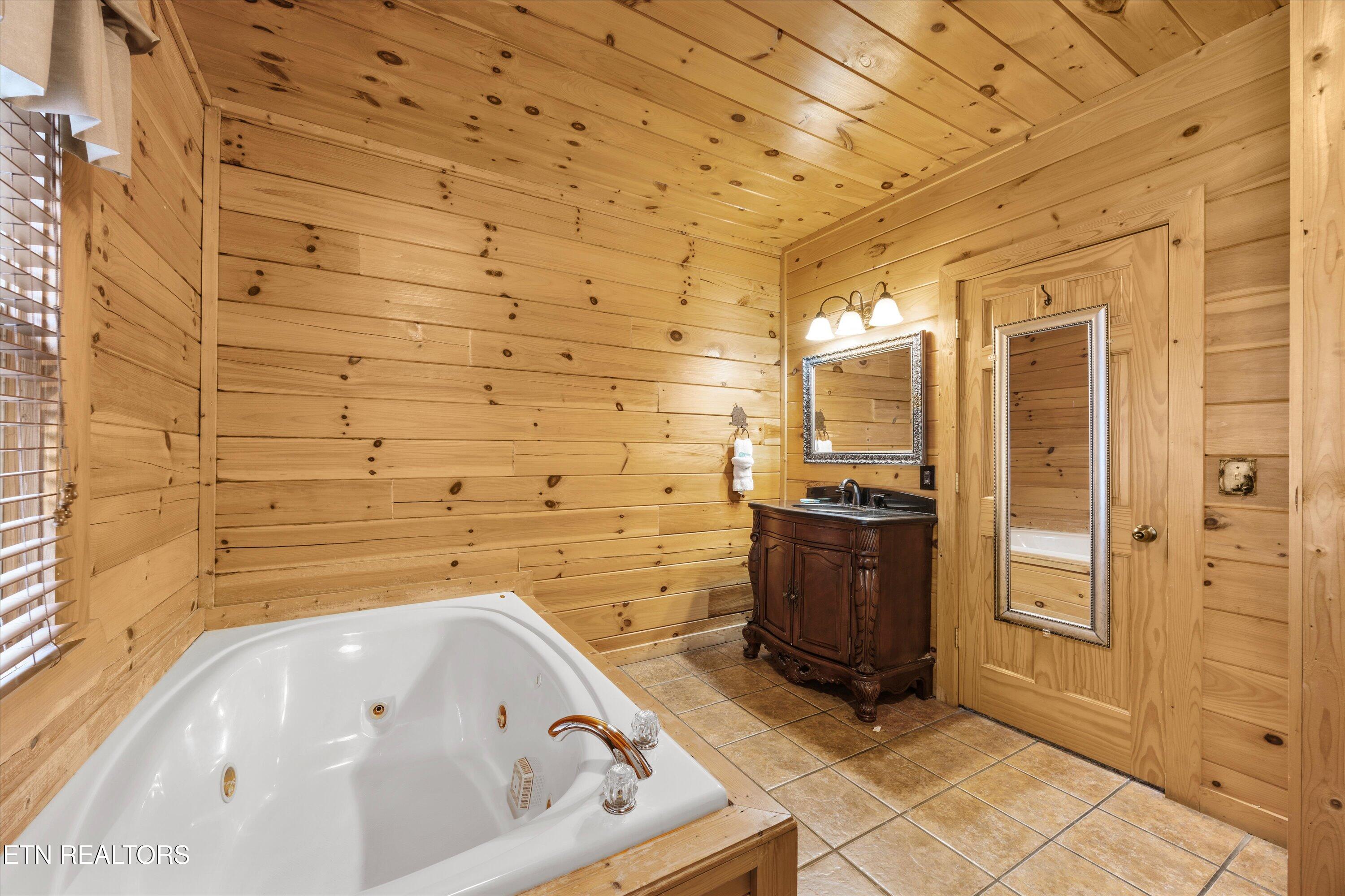 1723 High Rock Way Way Property Photo 10