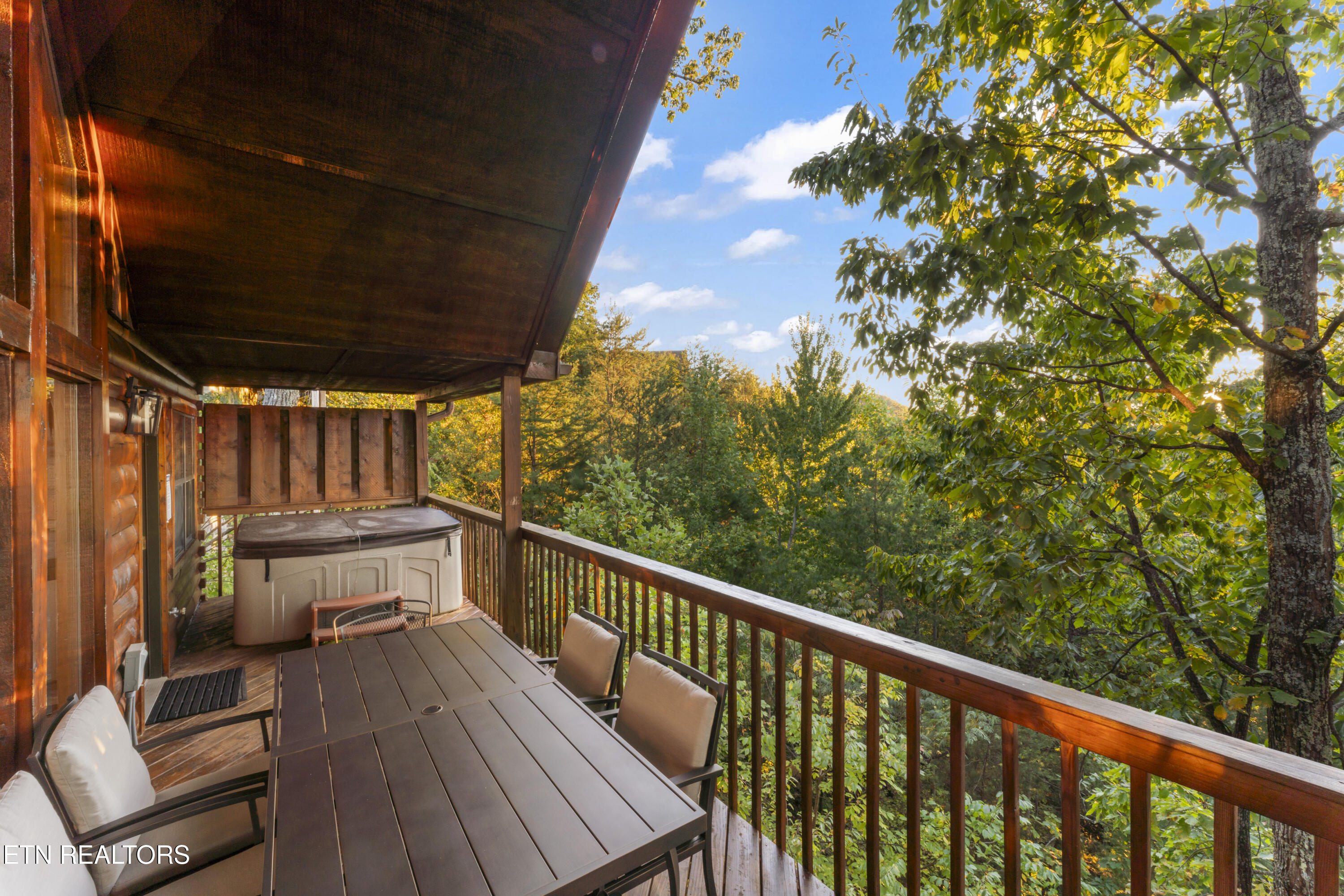 1550 Bears Den Way Property Photo 20