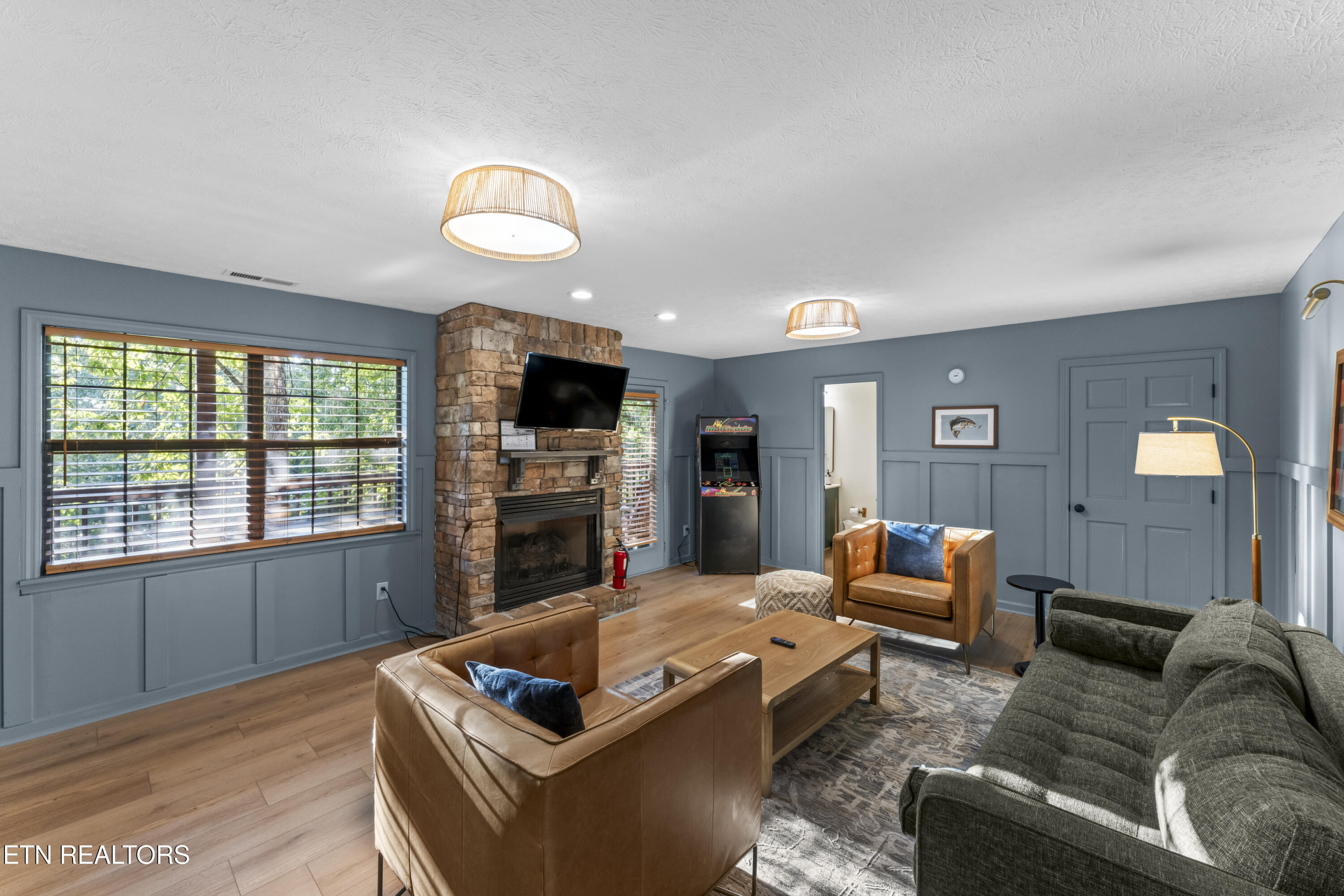 1550 Bears Den Way Property Photo 27