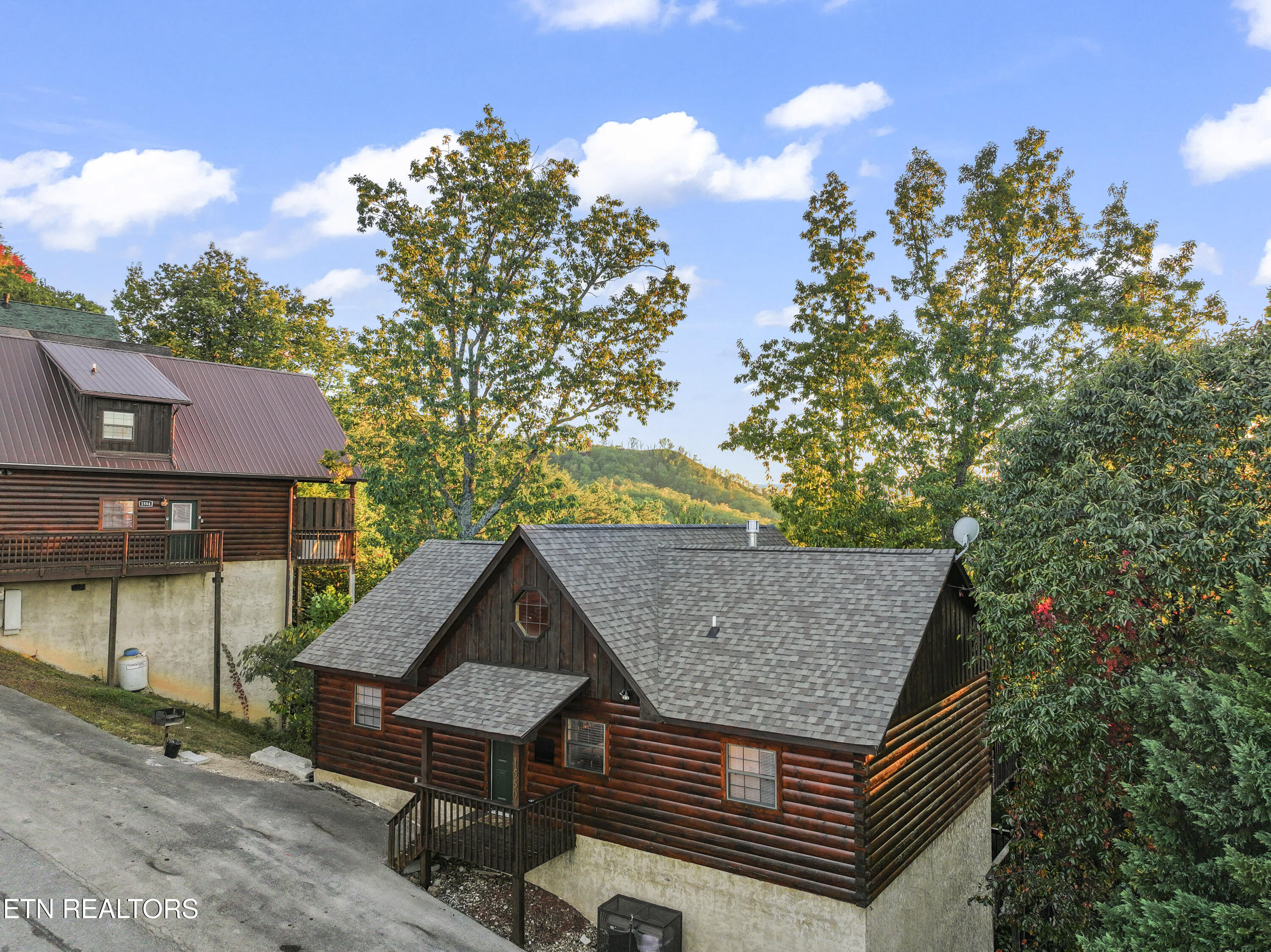 1550 Bears Den Way Property Photo 48