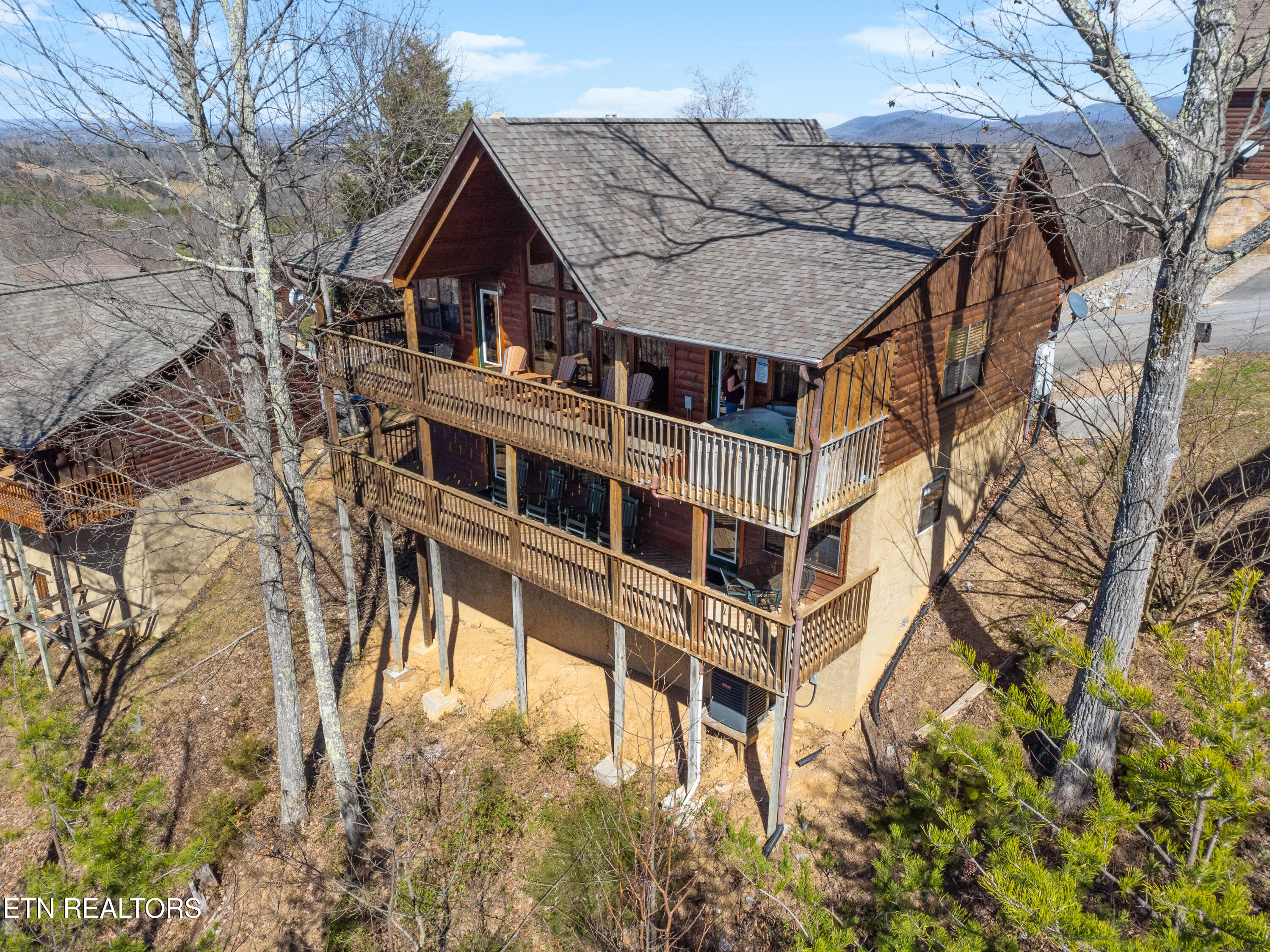 1550 Bears Den Way Property Photo 53