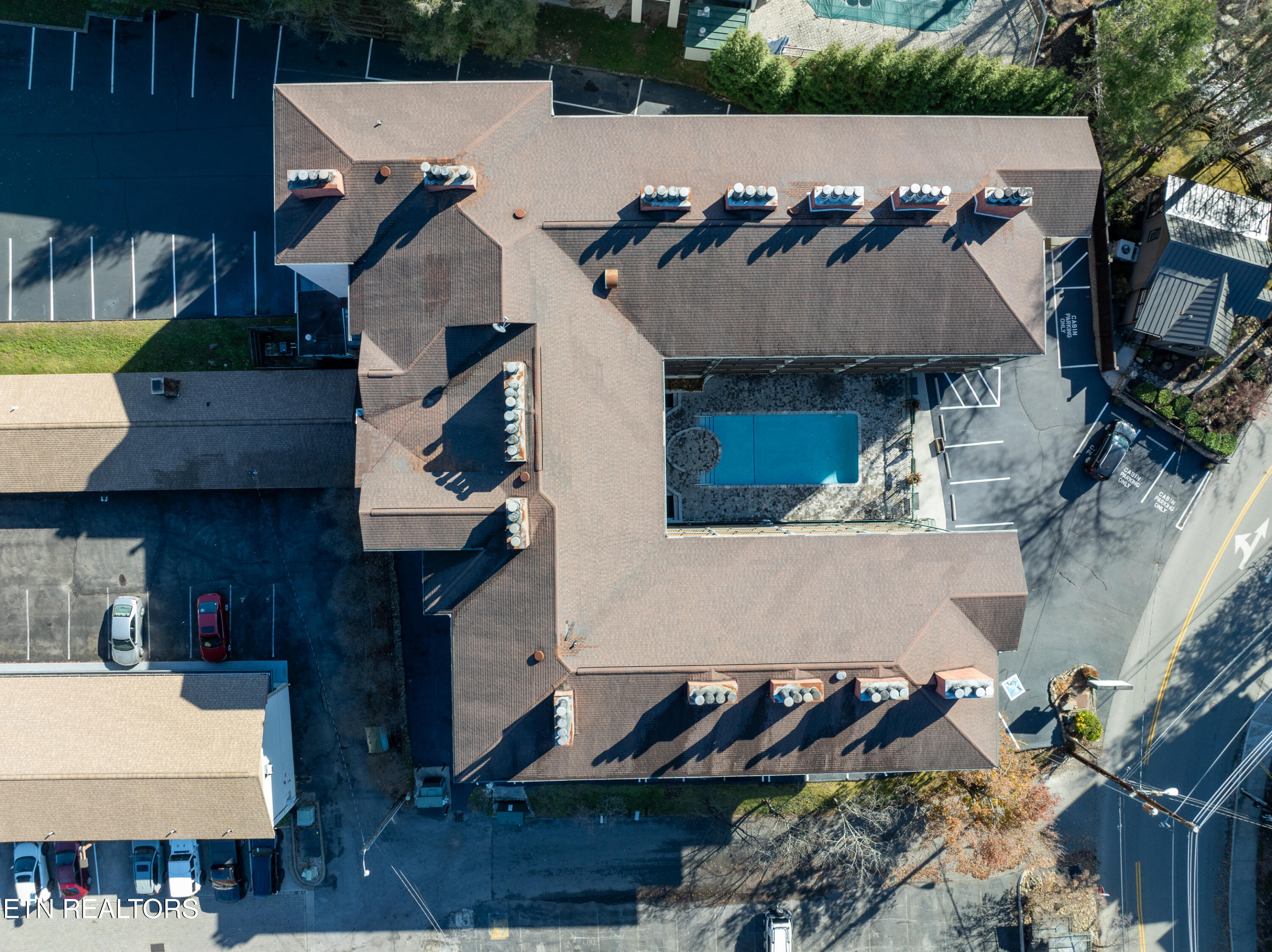 685 River Rd Property Photo 24