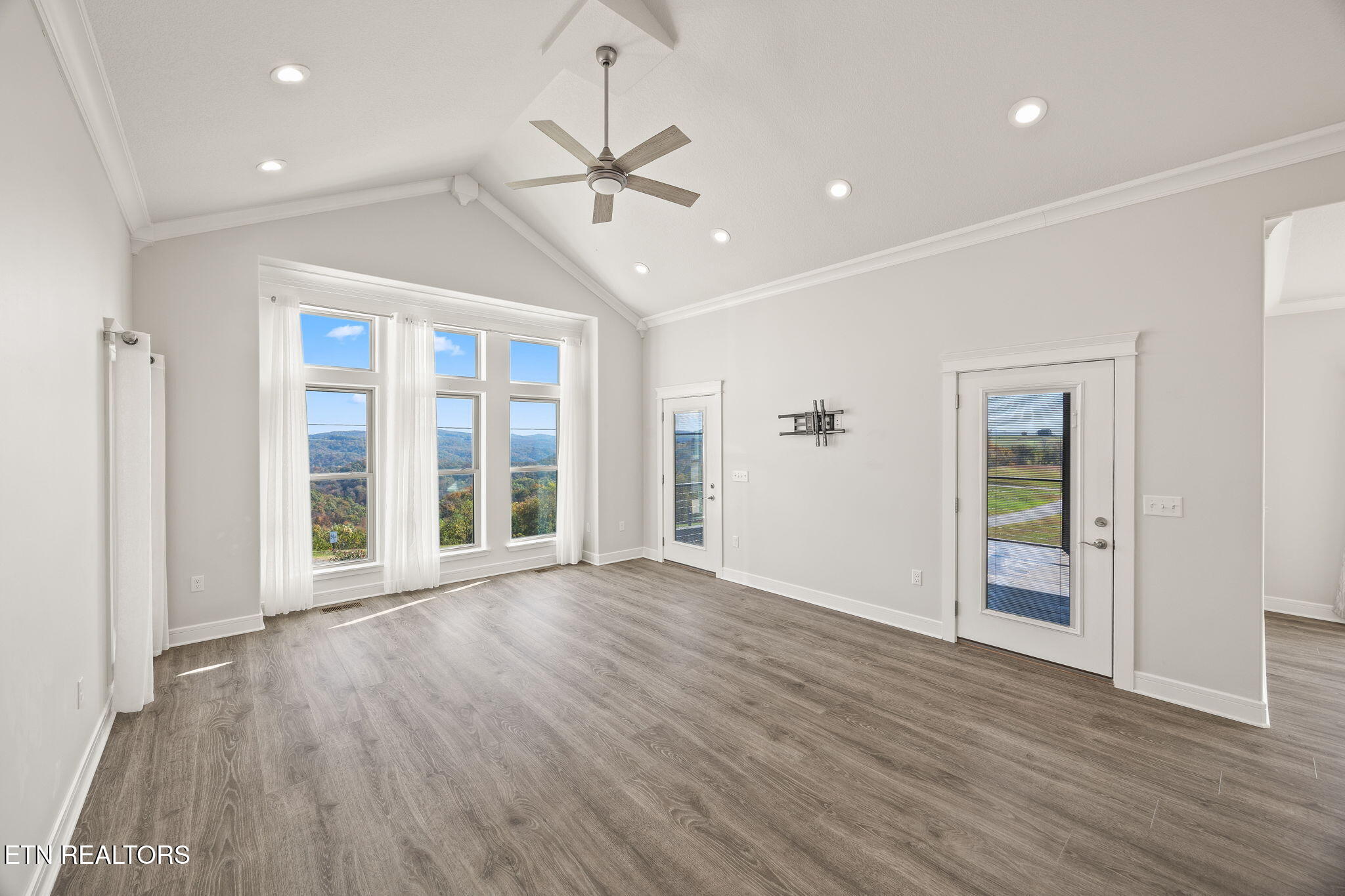 3261 Swann Ridge Rd Property Photo 6