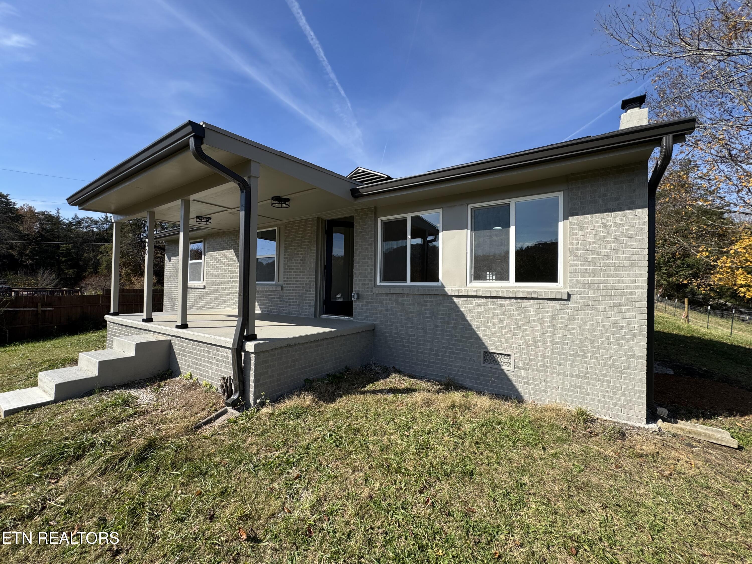 1830 Old Lake City Hwy Property Photo 3