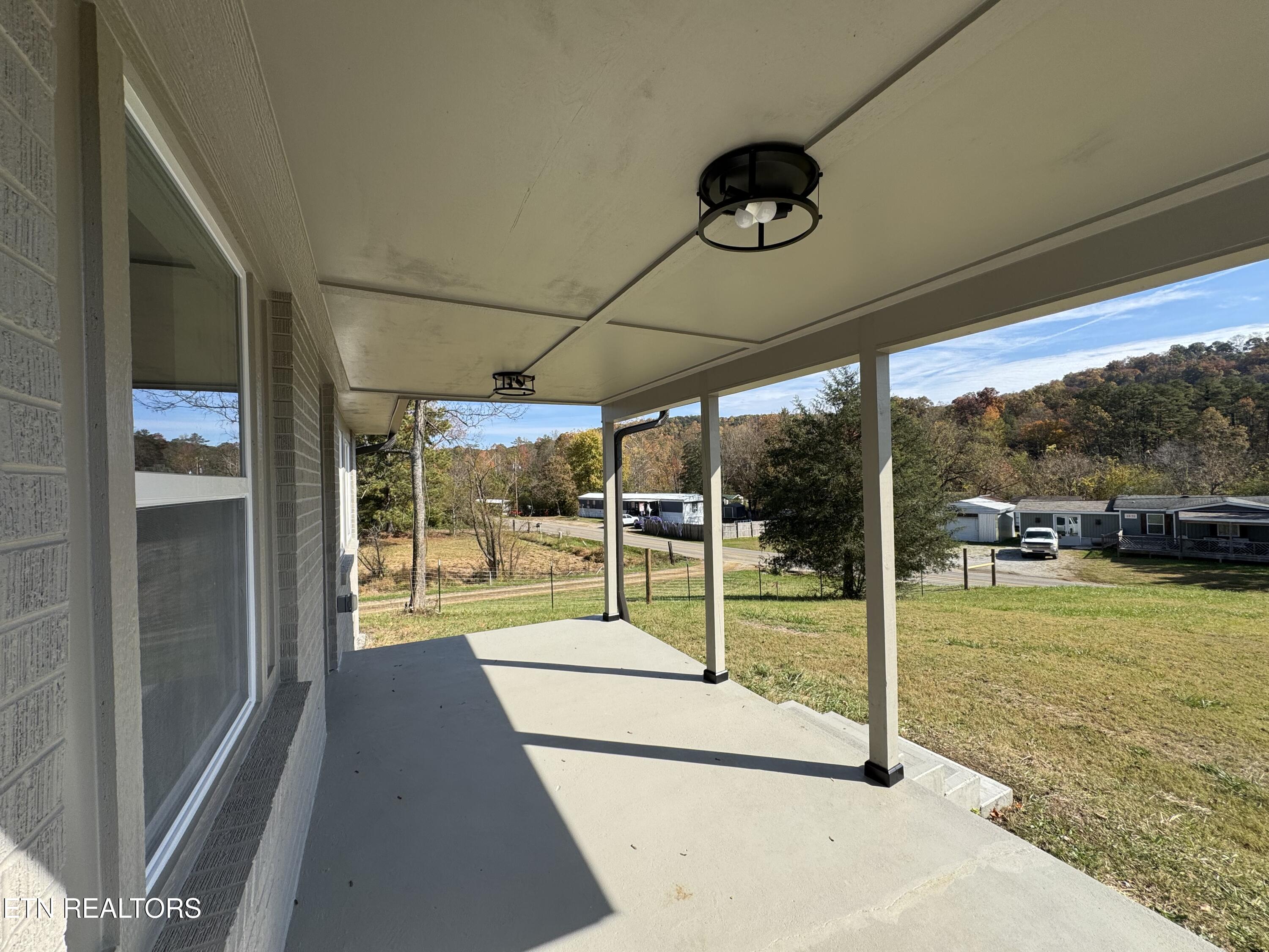 1830 Old Lake City Hwy Property Photo 4