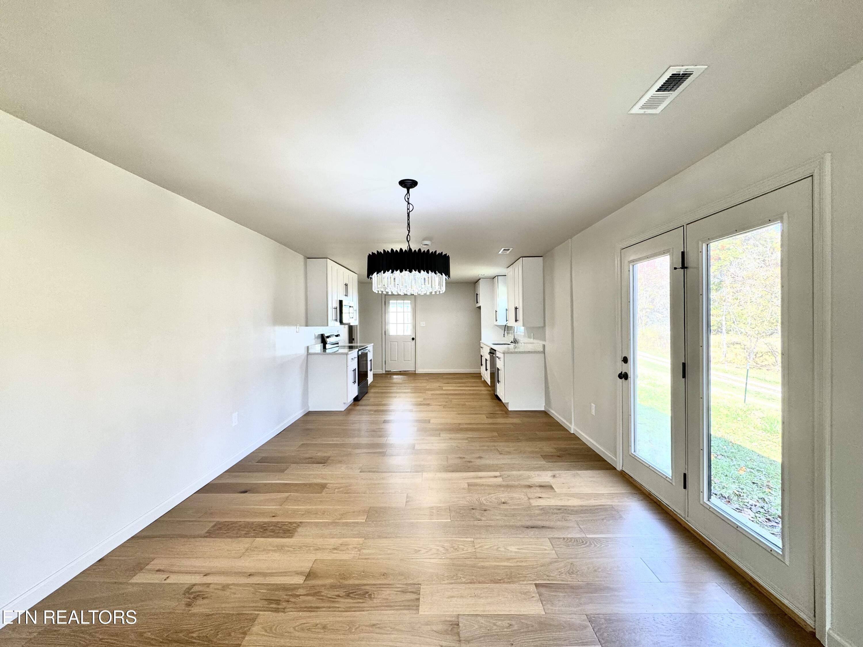 1830 Old Lake City Hwy Property Photo 10