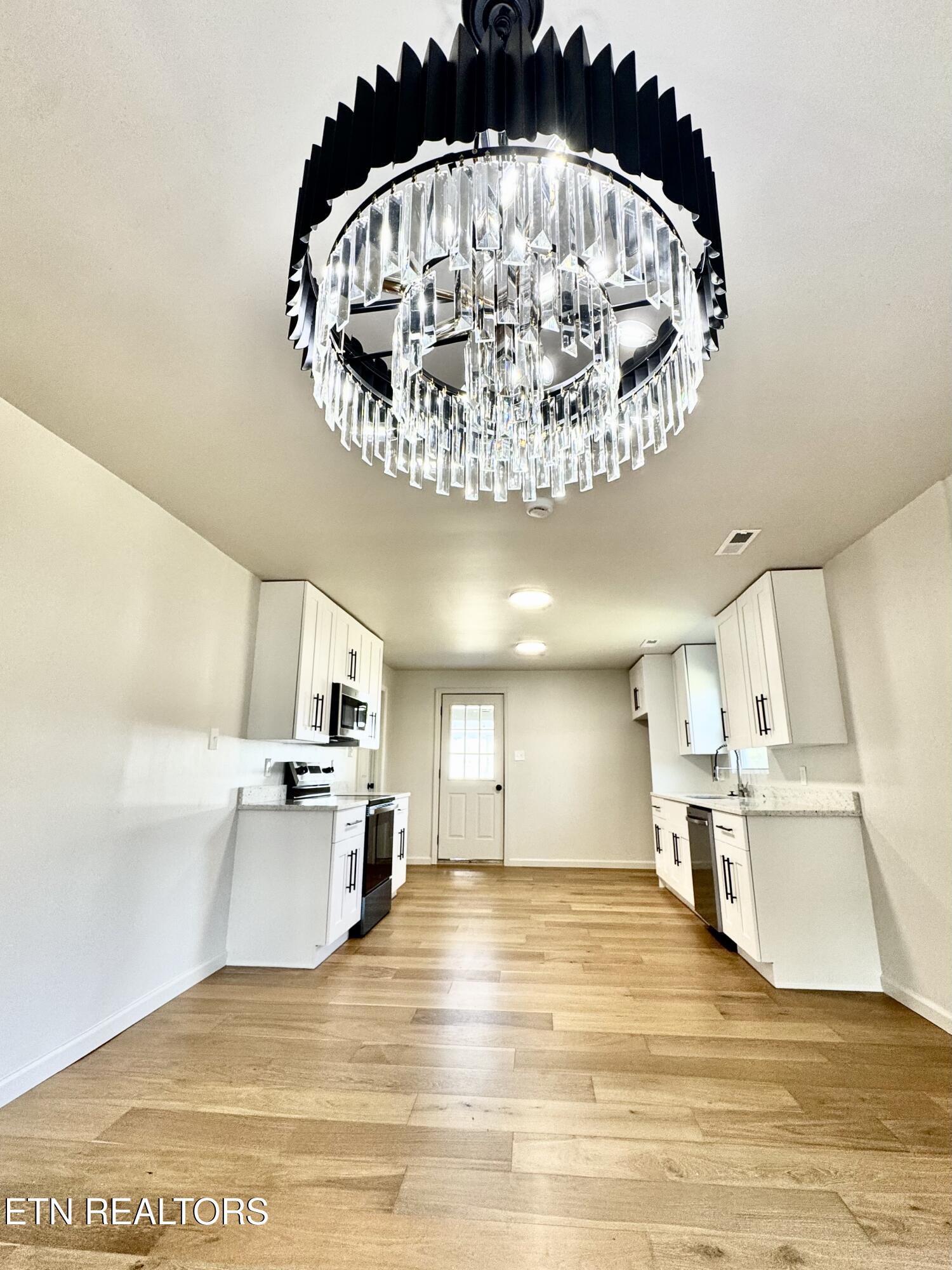 1830 Old Lake City Hwy Property Photo 11