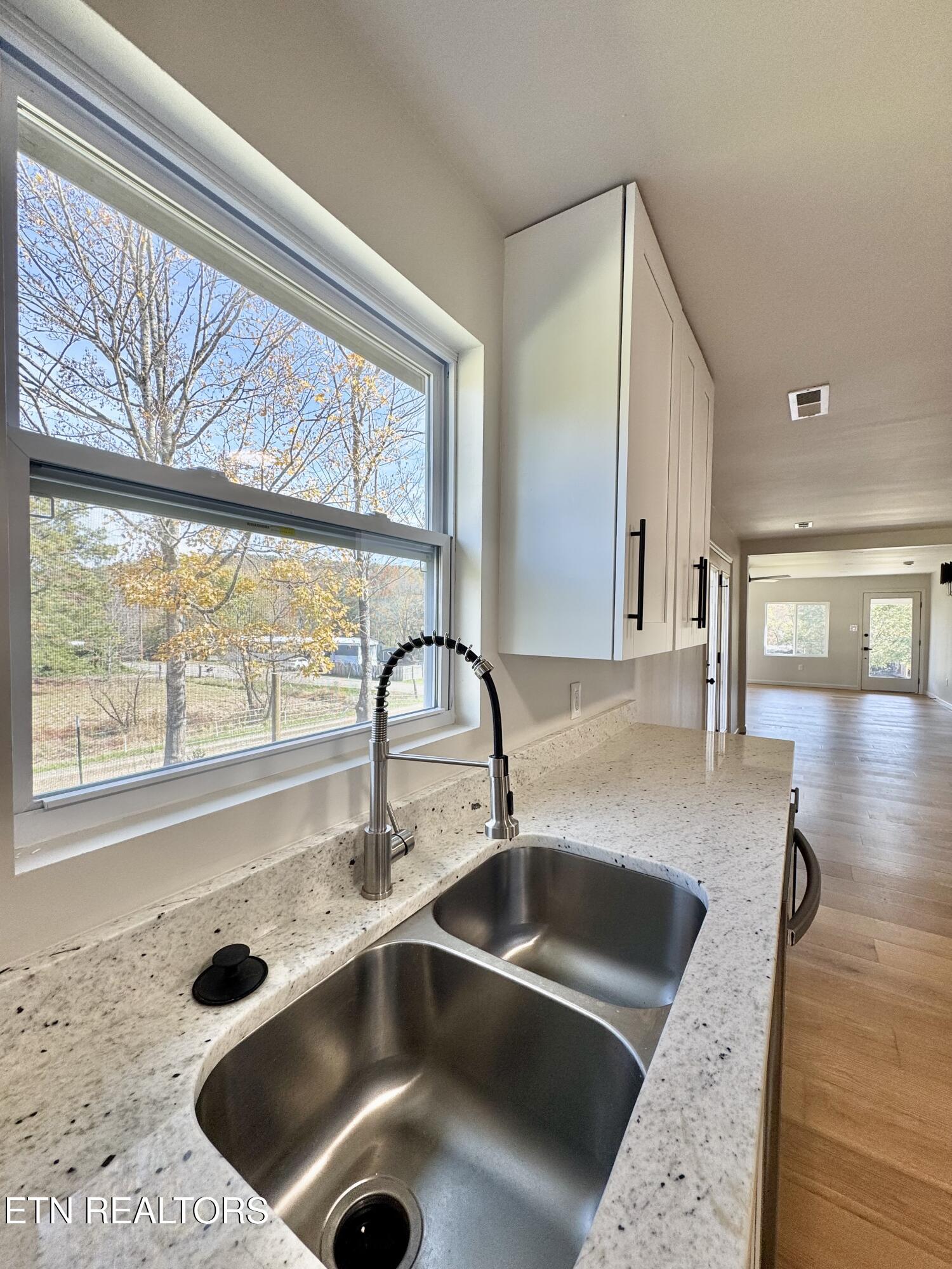 1830 Old Lake City Hwy Property Photo 18