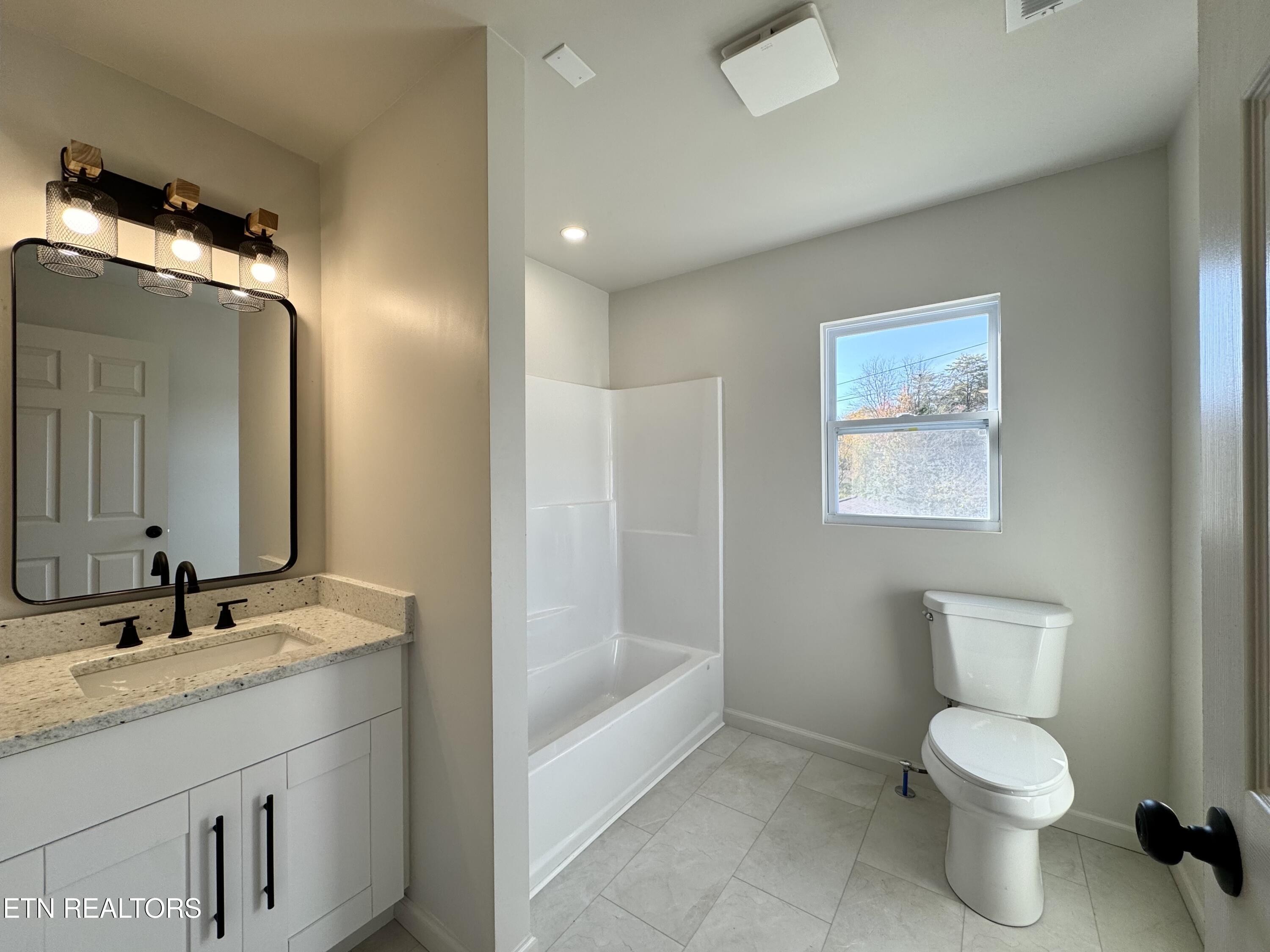 1830 Old Lake City Hwy Property Photo 25