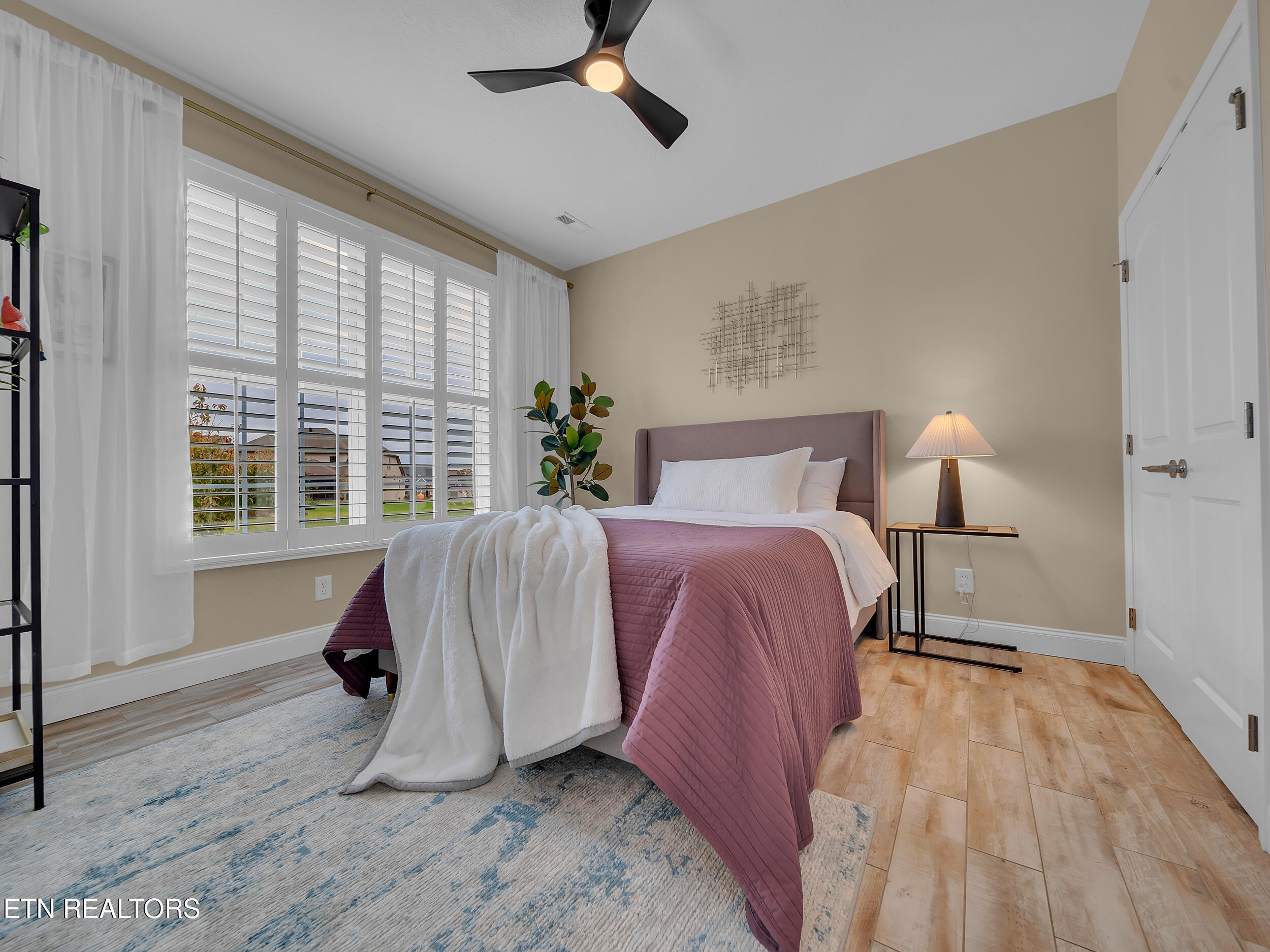 2317 Hickory Crest Lane Property Photo 21