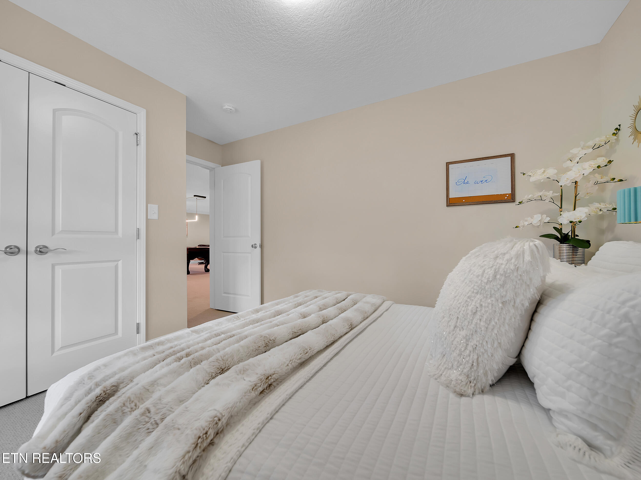 2317 Hickory Crest Lane Property Photo 31